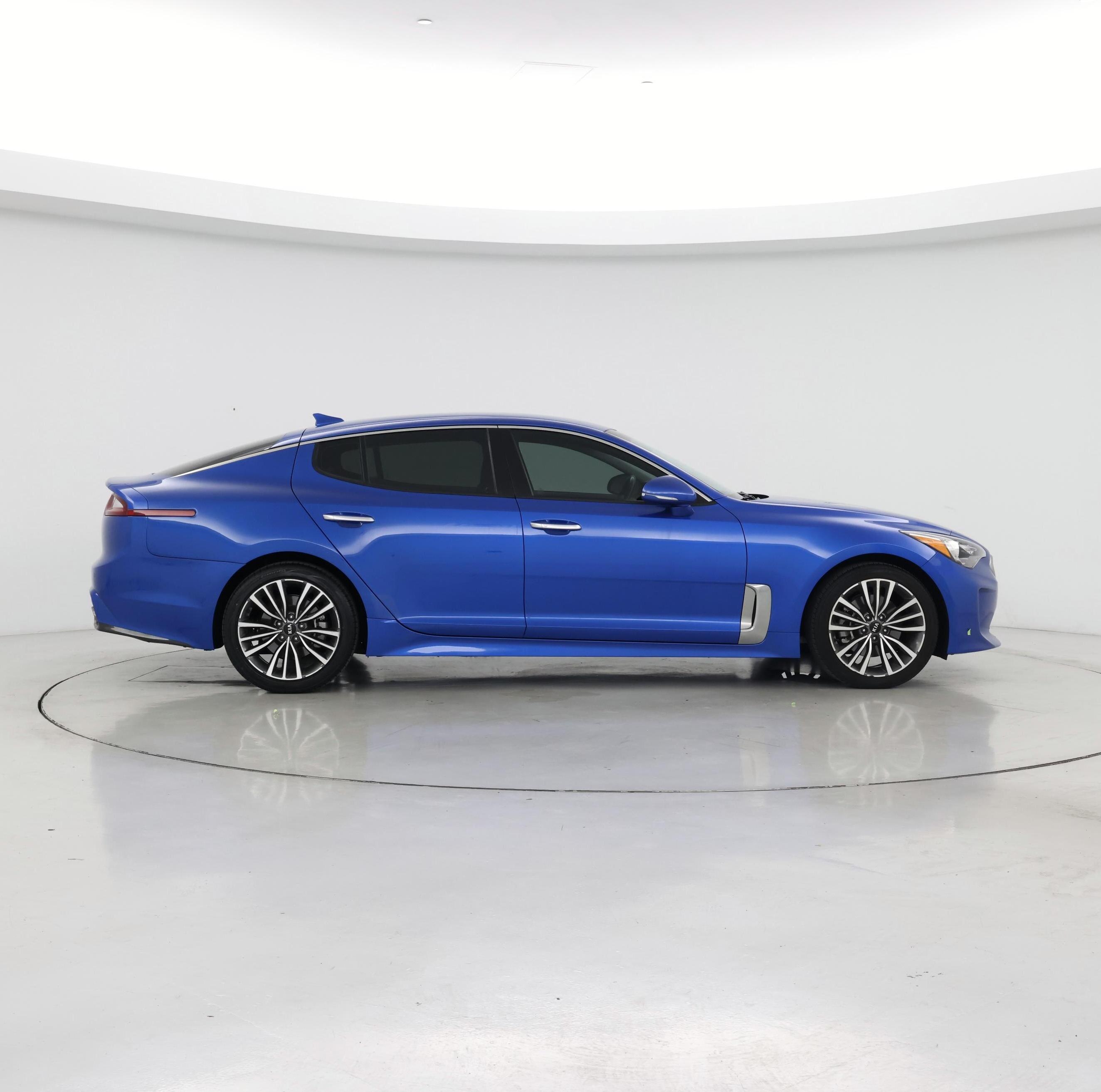 Thumbnail: 2019 Kia Stinger - 7