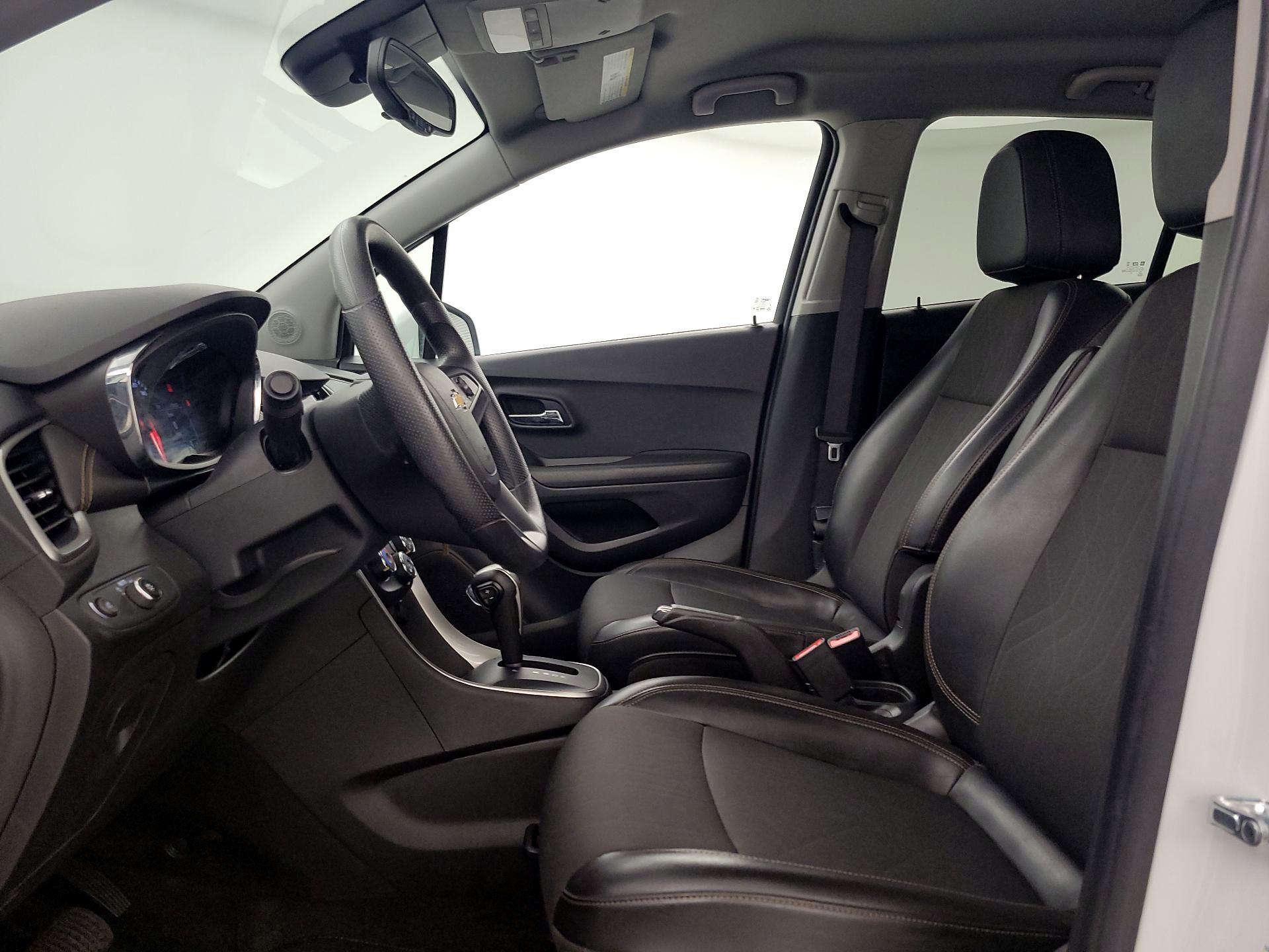Thumbnail: 2021 Chevrolet Trax - 11