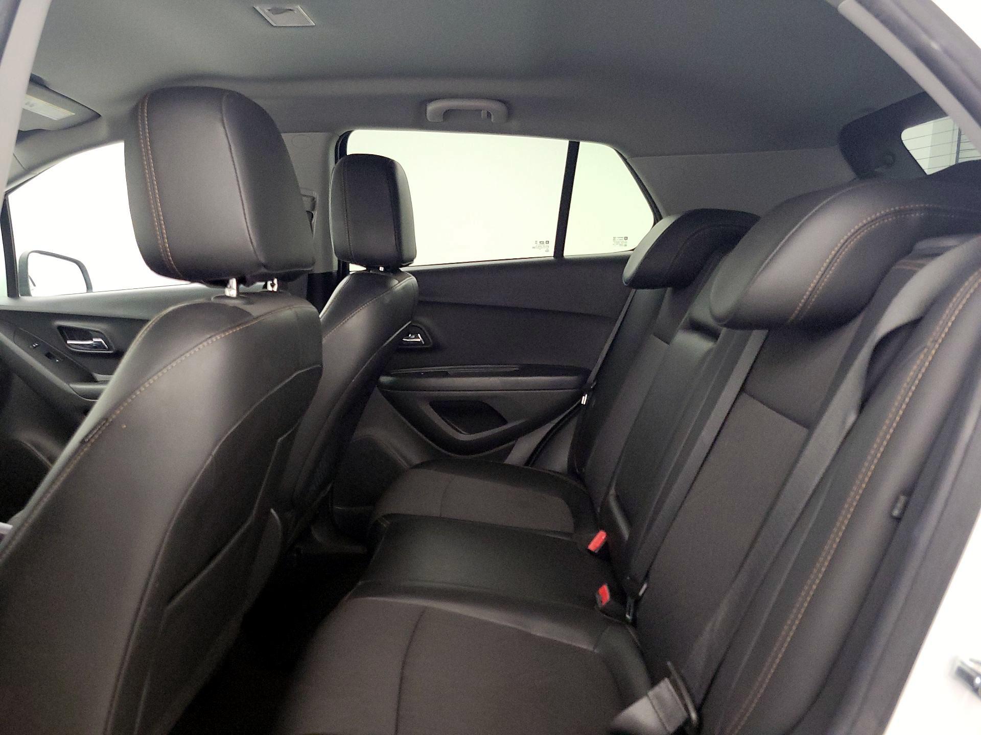Thumbnail: 2021 Chevrolet Trax - 19