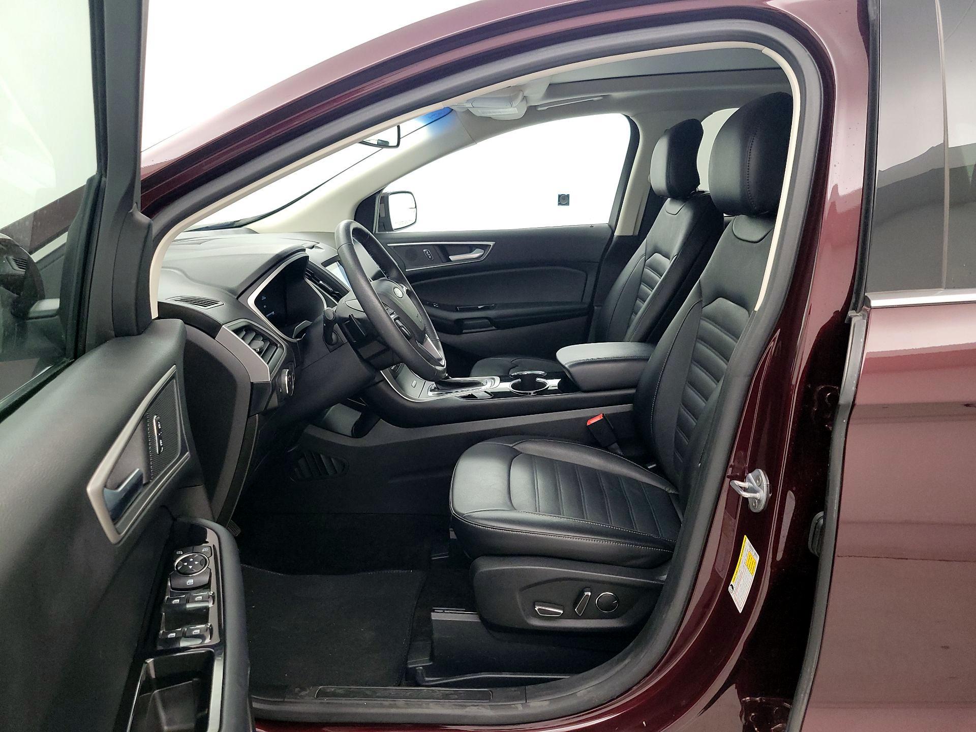 Thumbnail: 2018 Ford Edge - 11