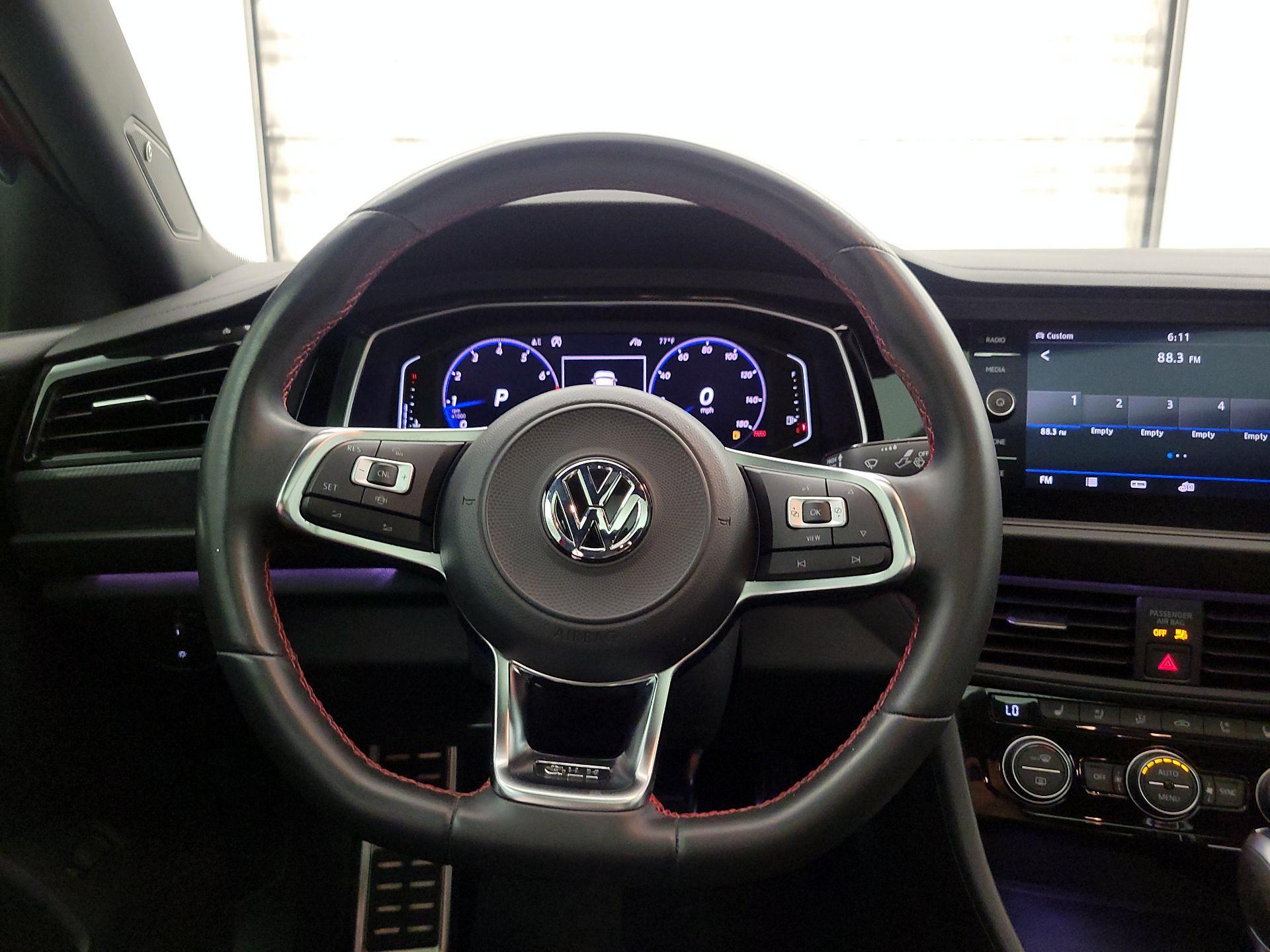 Thumbnail: 2019 Volkswagen Jetta - 10