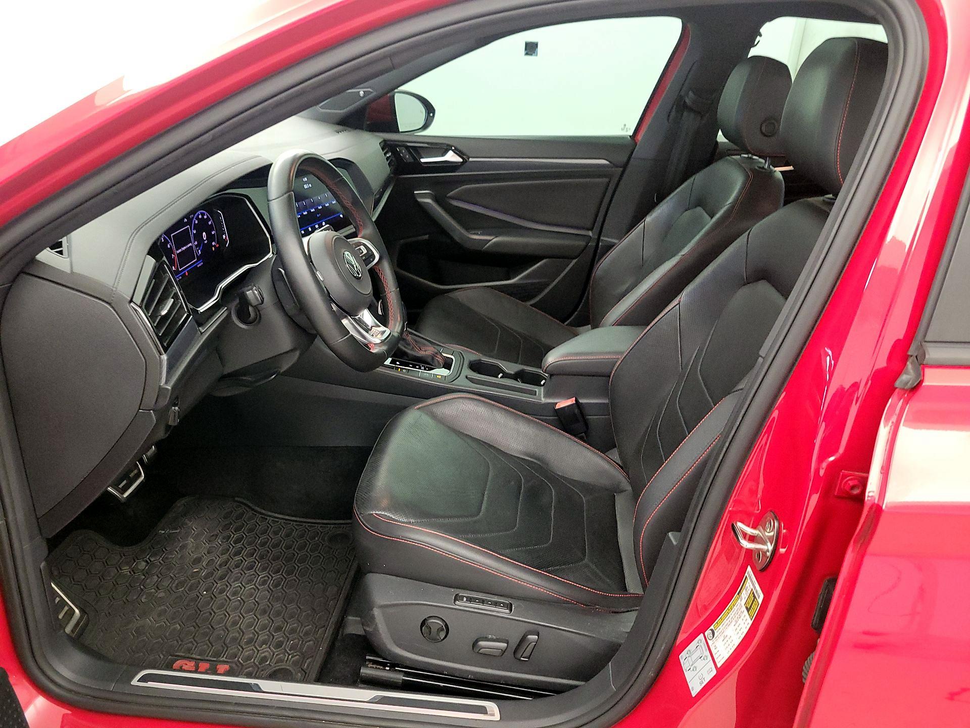 Thumbnail: 2019 Volkswagen Jetta - 11