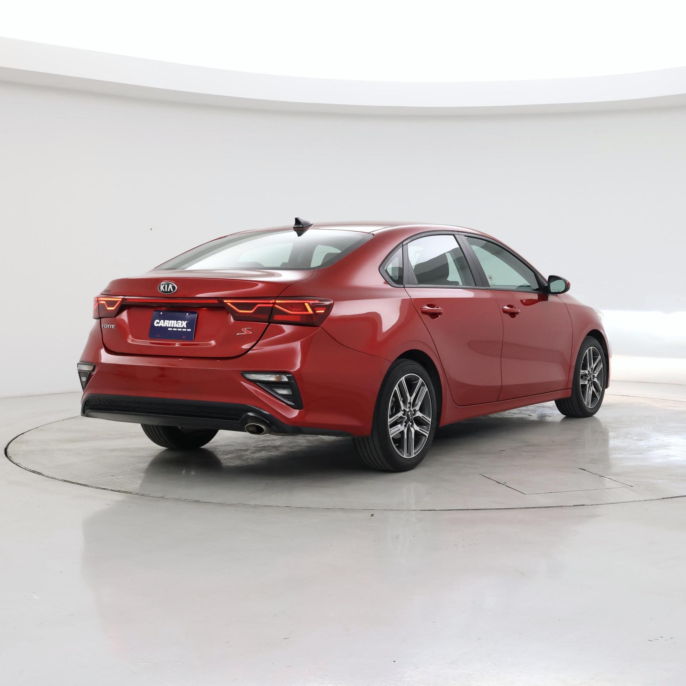 Thumbnail: 2019 Kia Forte - 8