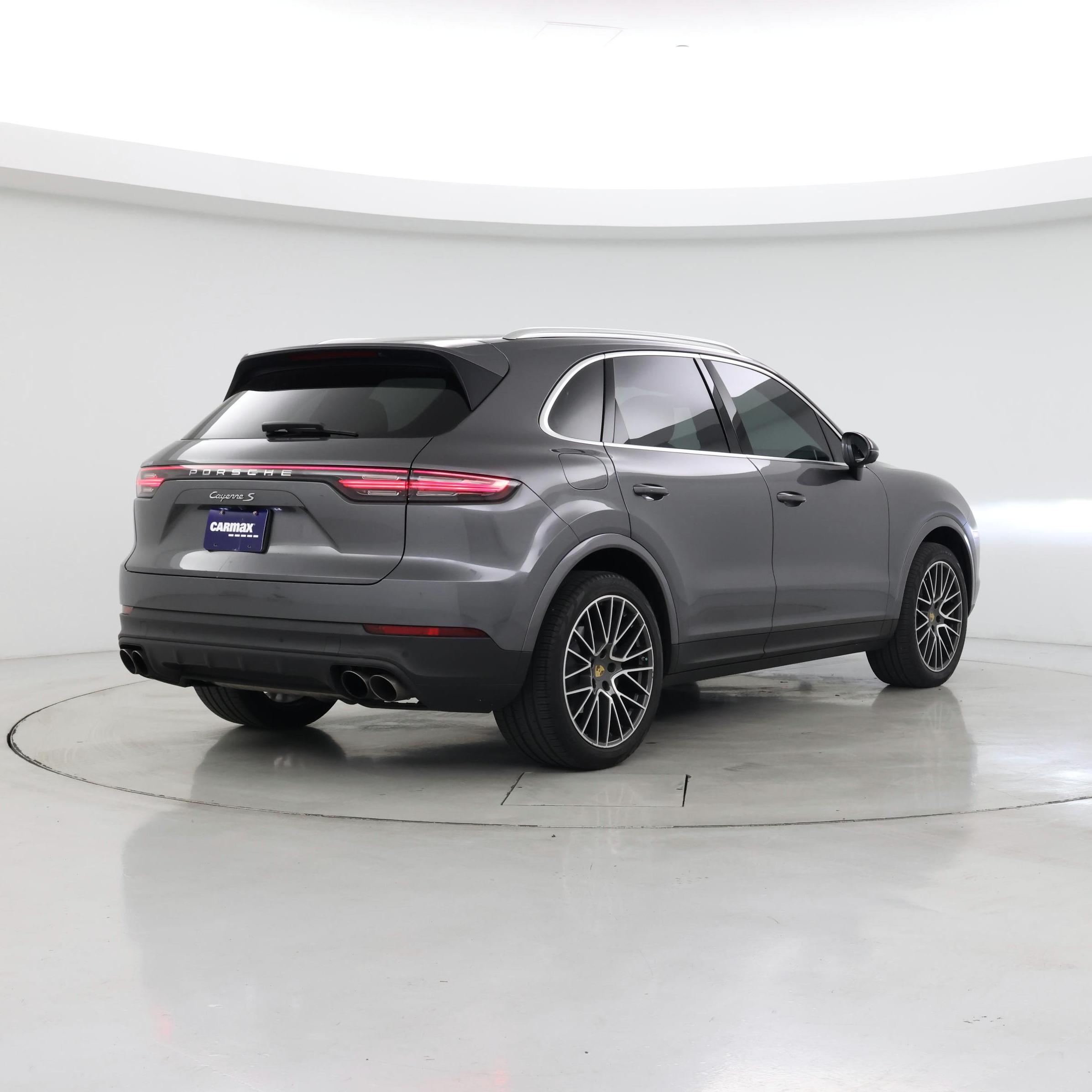 Thumbnail: 2019 Porsche Cayenne - 8