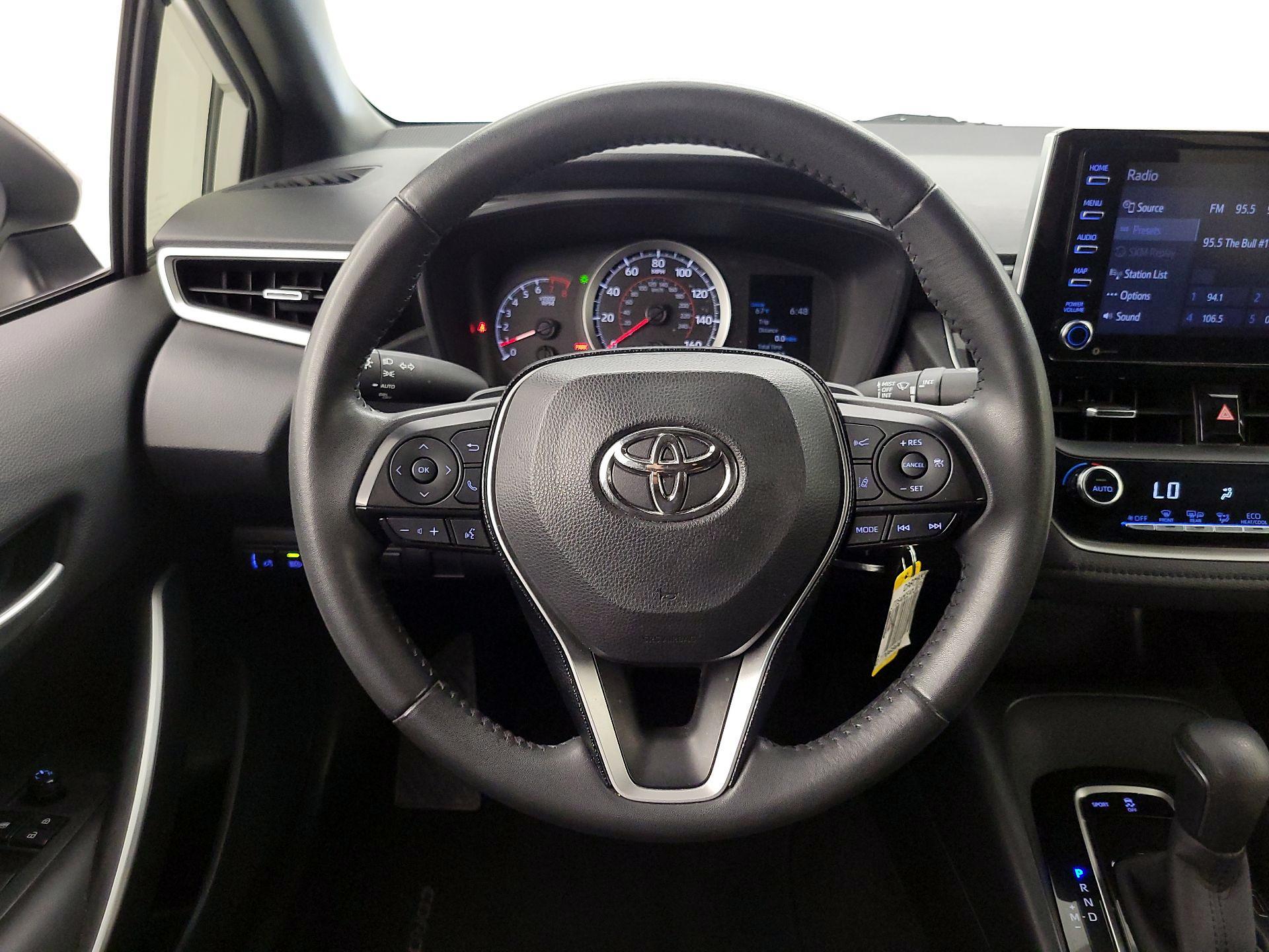 Thumbnail: 2021 Toyota Corolla - 10