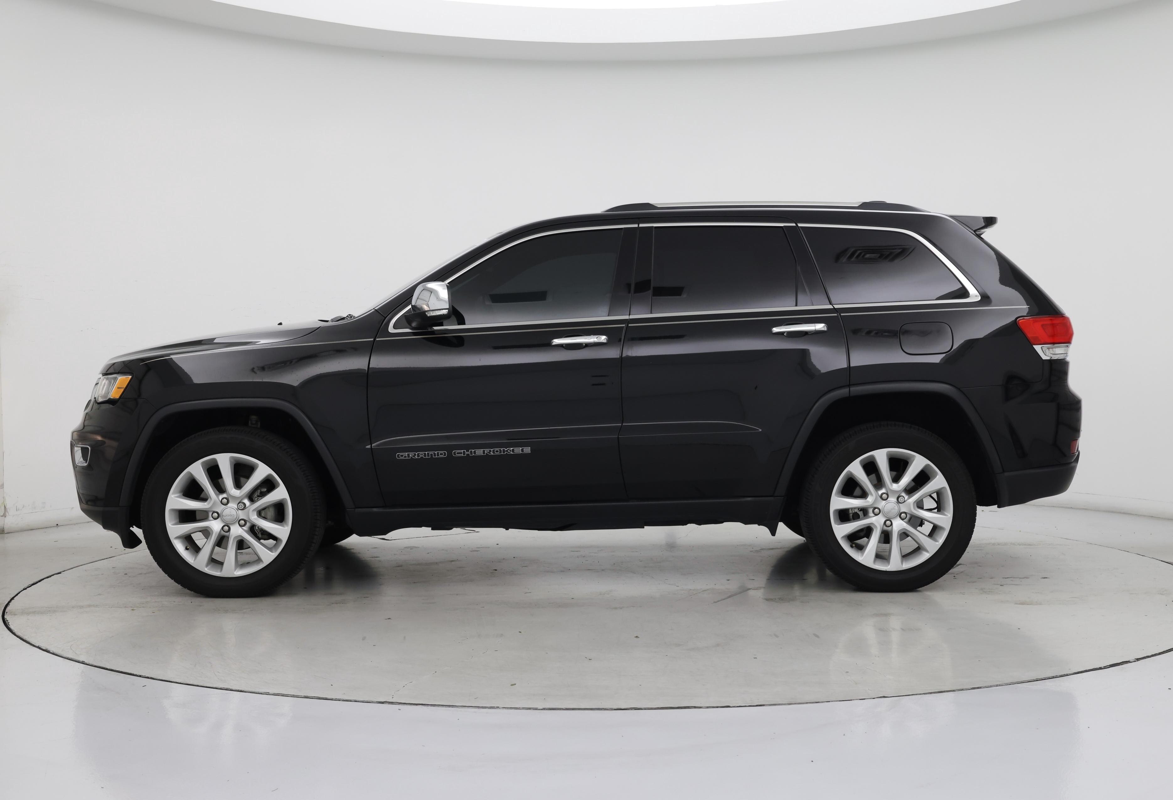 Thumbnail: 2017 Jeep Grand Cherokee - 3