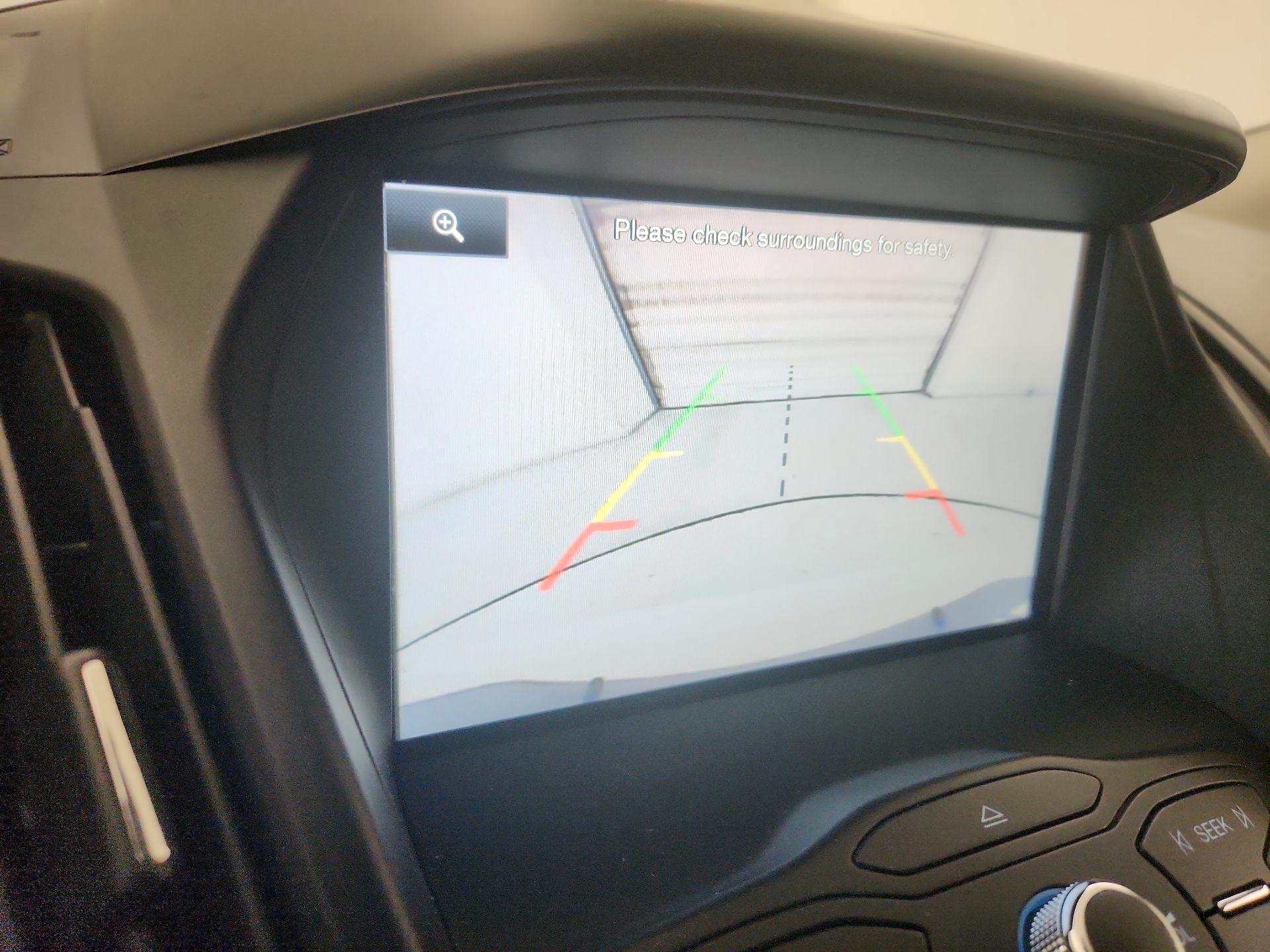 Thumbnail: 2015 Ford Escape - 14