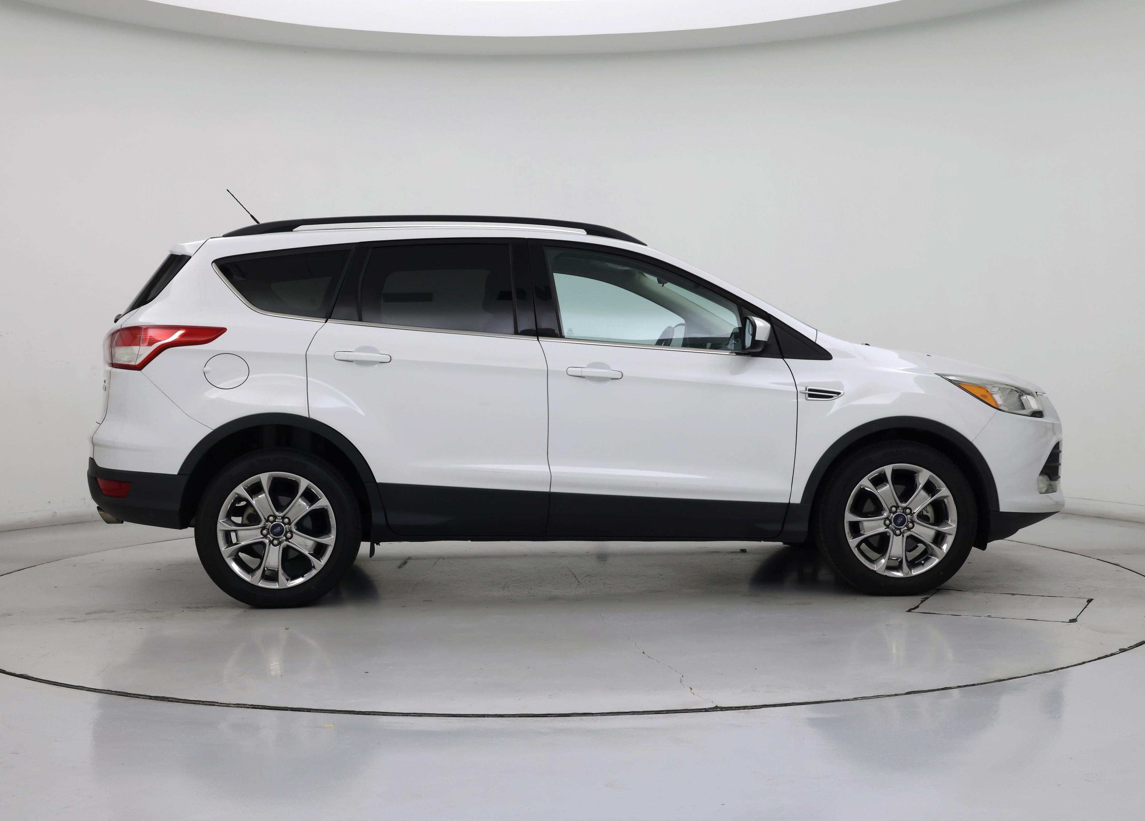 Thumbnail: 2015 Ford Escape - 7