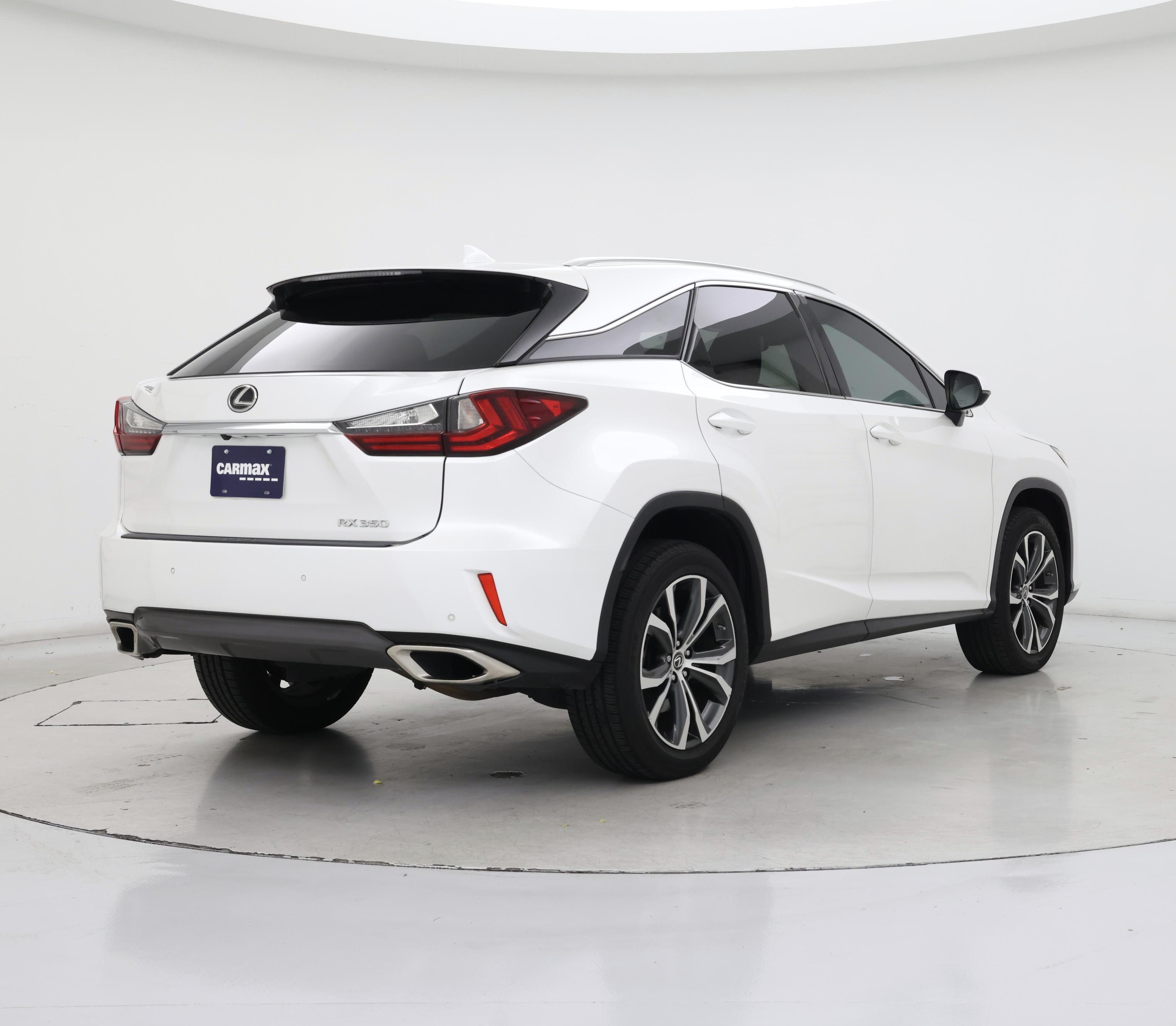 Thumbnail: 2018 Lexus RX - 8