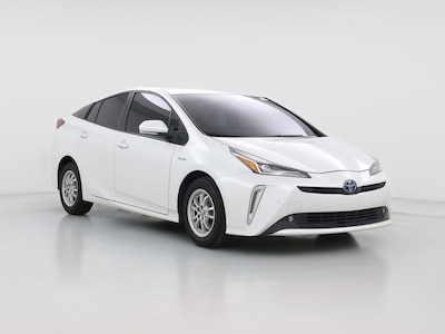White 2021 Toyota Prius XLE