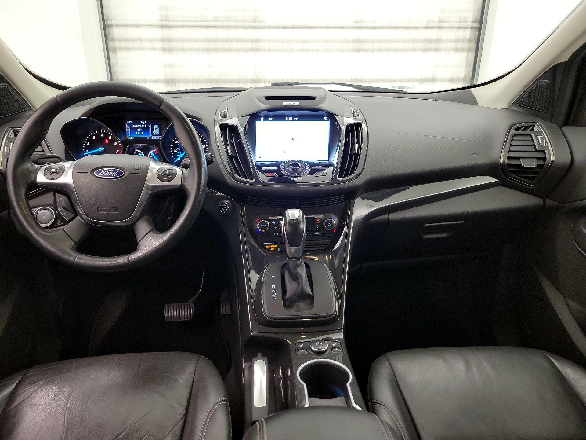 Thumbnail: 2016 Ford Escape - 9