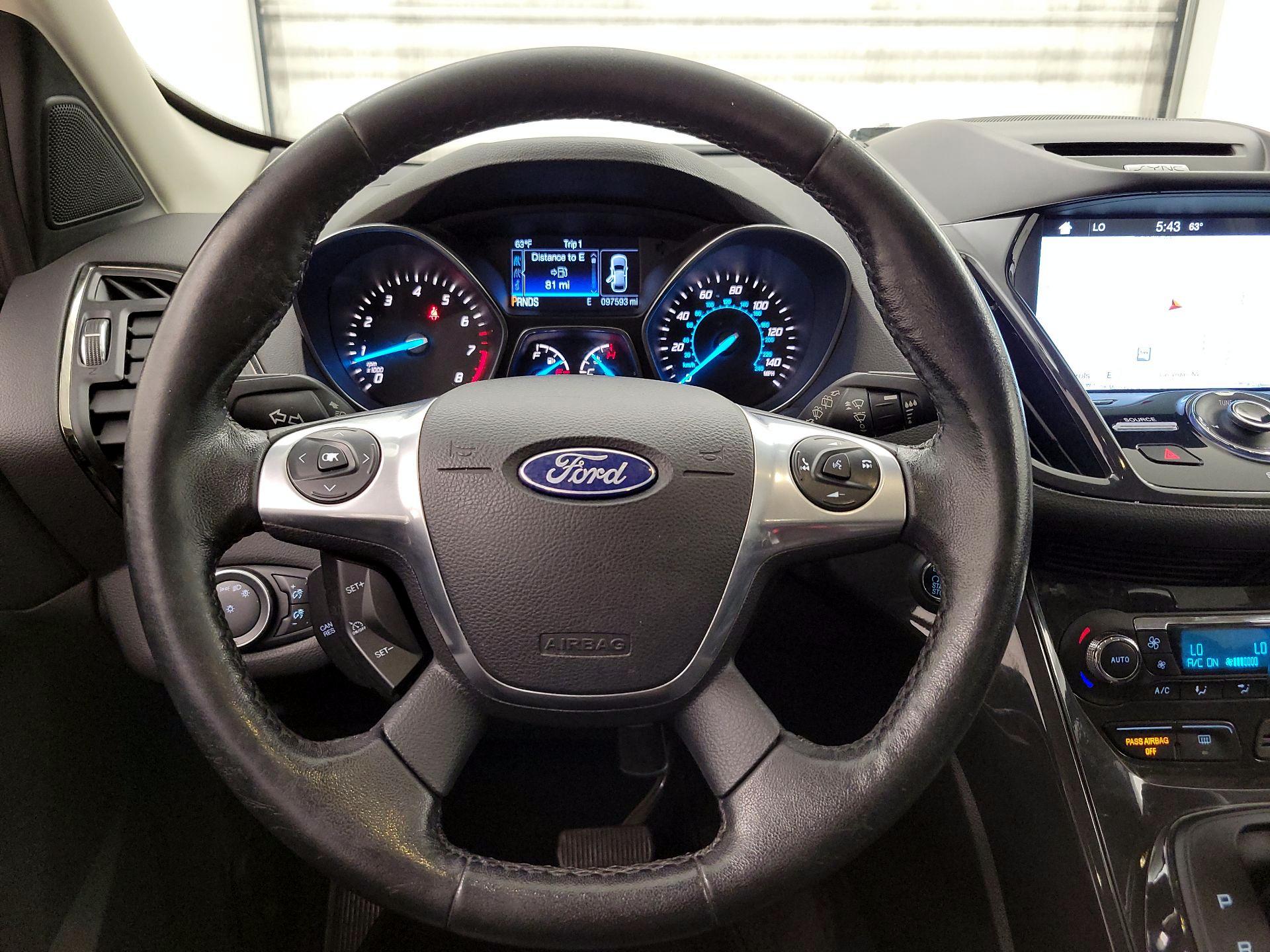 Thumbnail: 2016 Ford Escape - 10