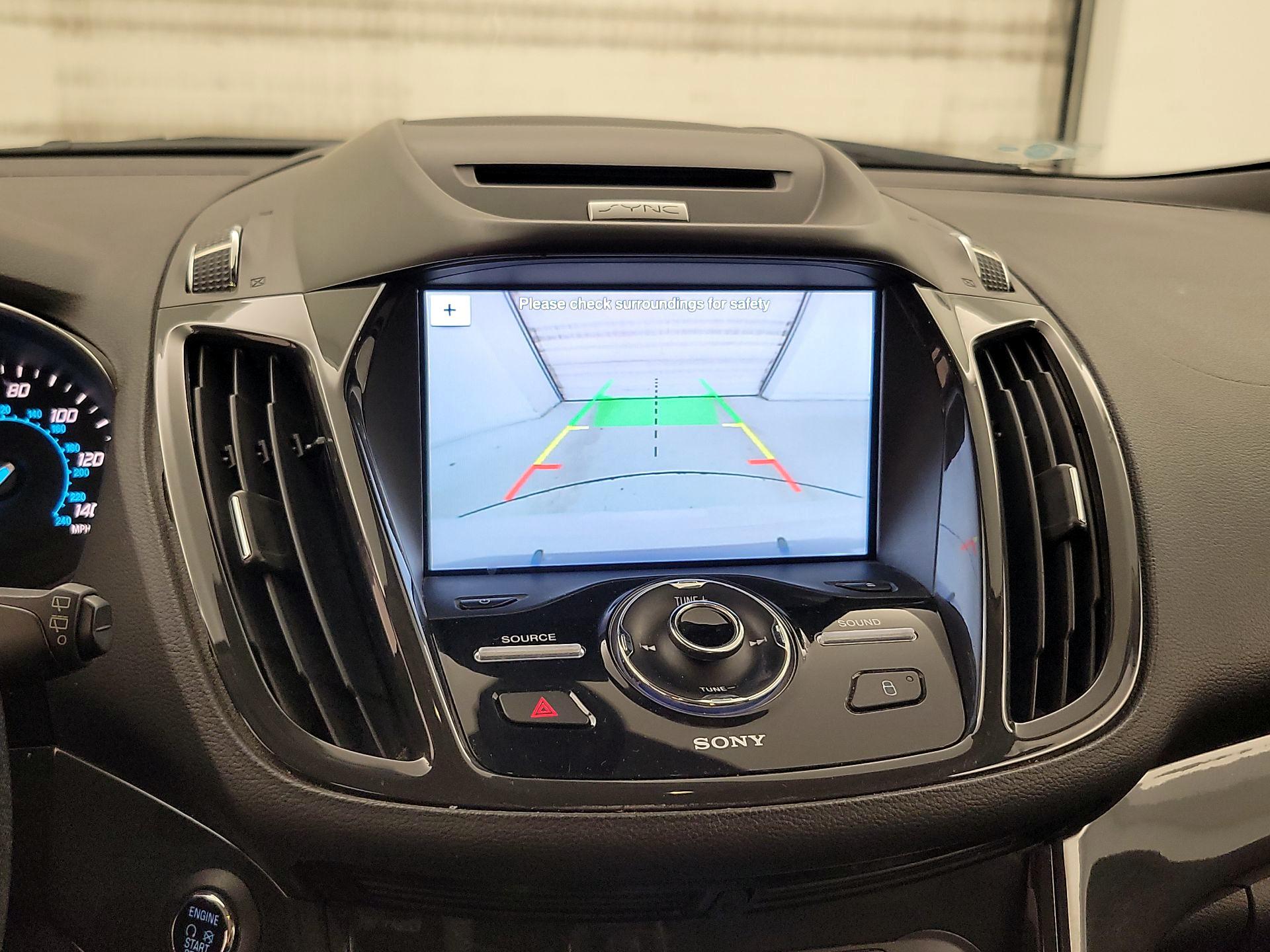 Thumbnail: 2016 Ford Escape - 15