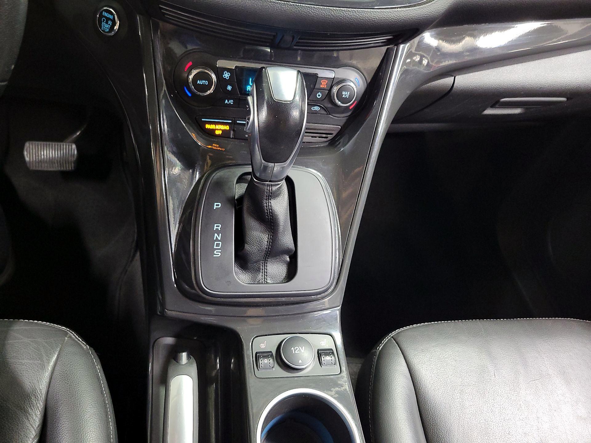 Thumbnail: 2016 Ford Escape - 18