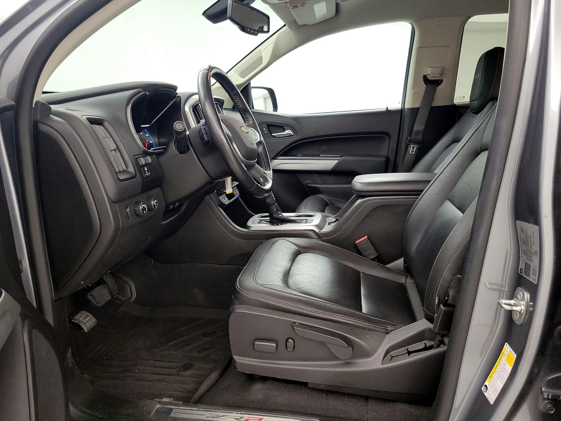 Thumbnail: 2021 Chevrolet Colorado - 11
