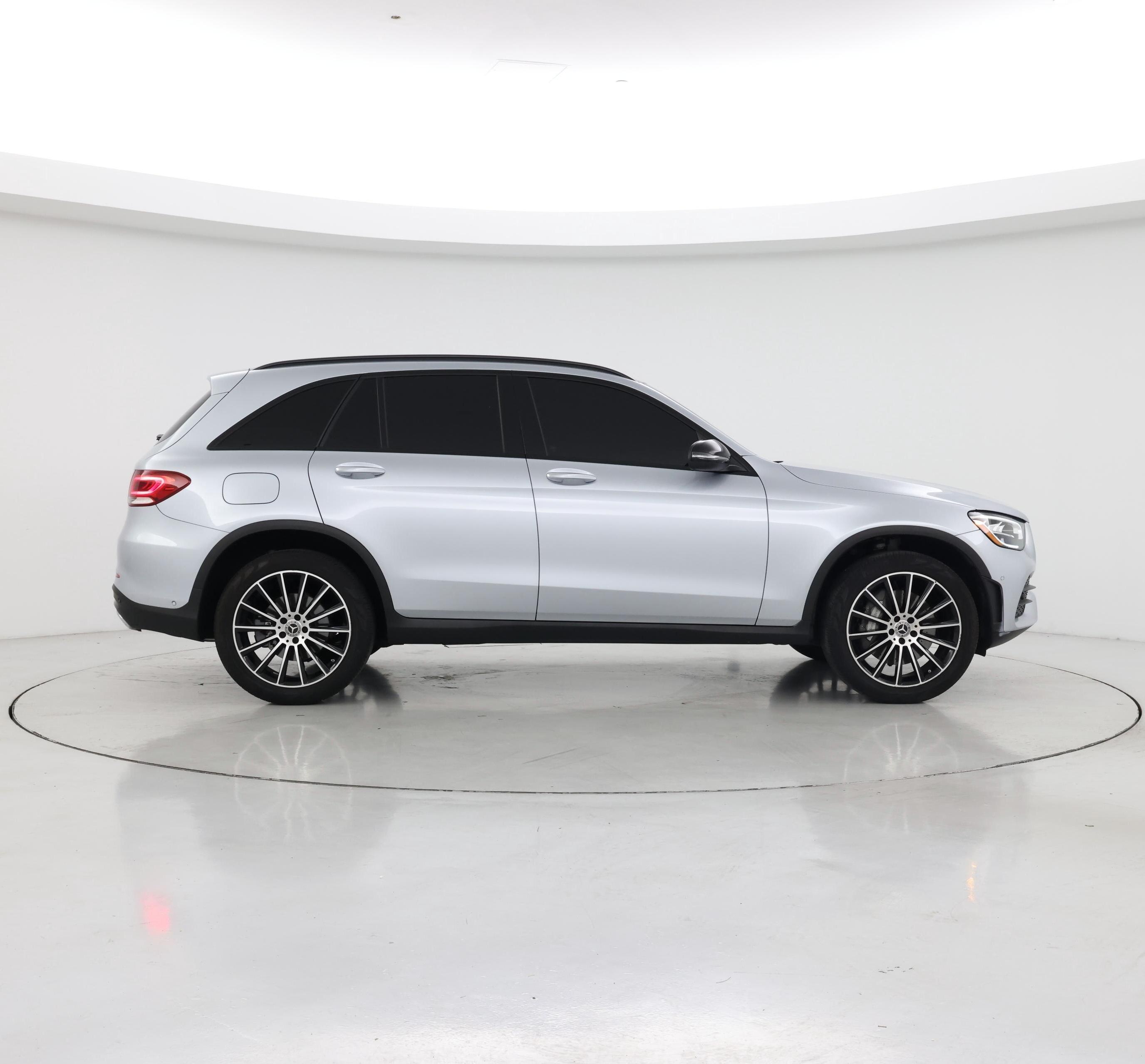 Thumbnail: 2022 Mercedes-Benz GLC - 7