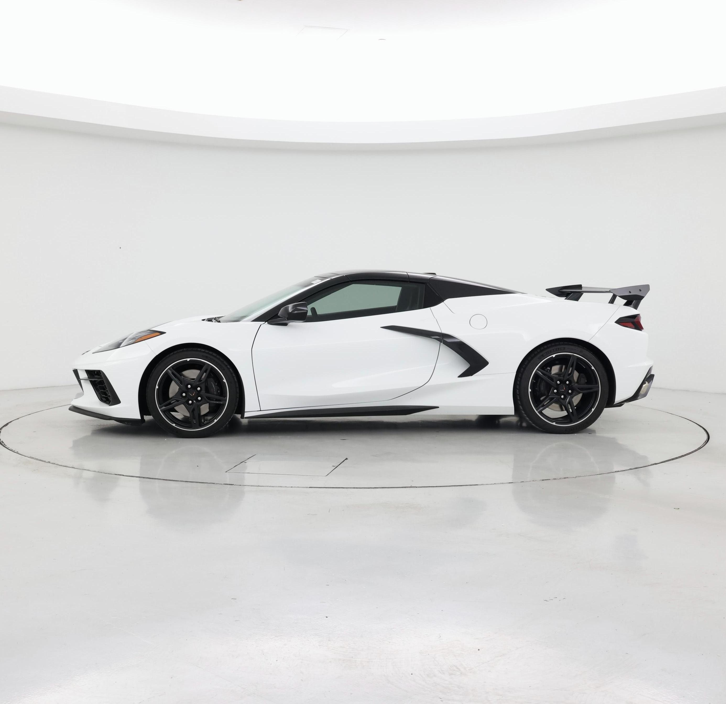 Thumbnail: 2021 Chevrolet Corvette - 3