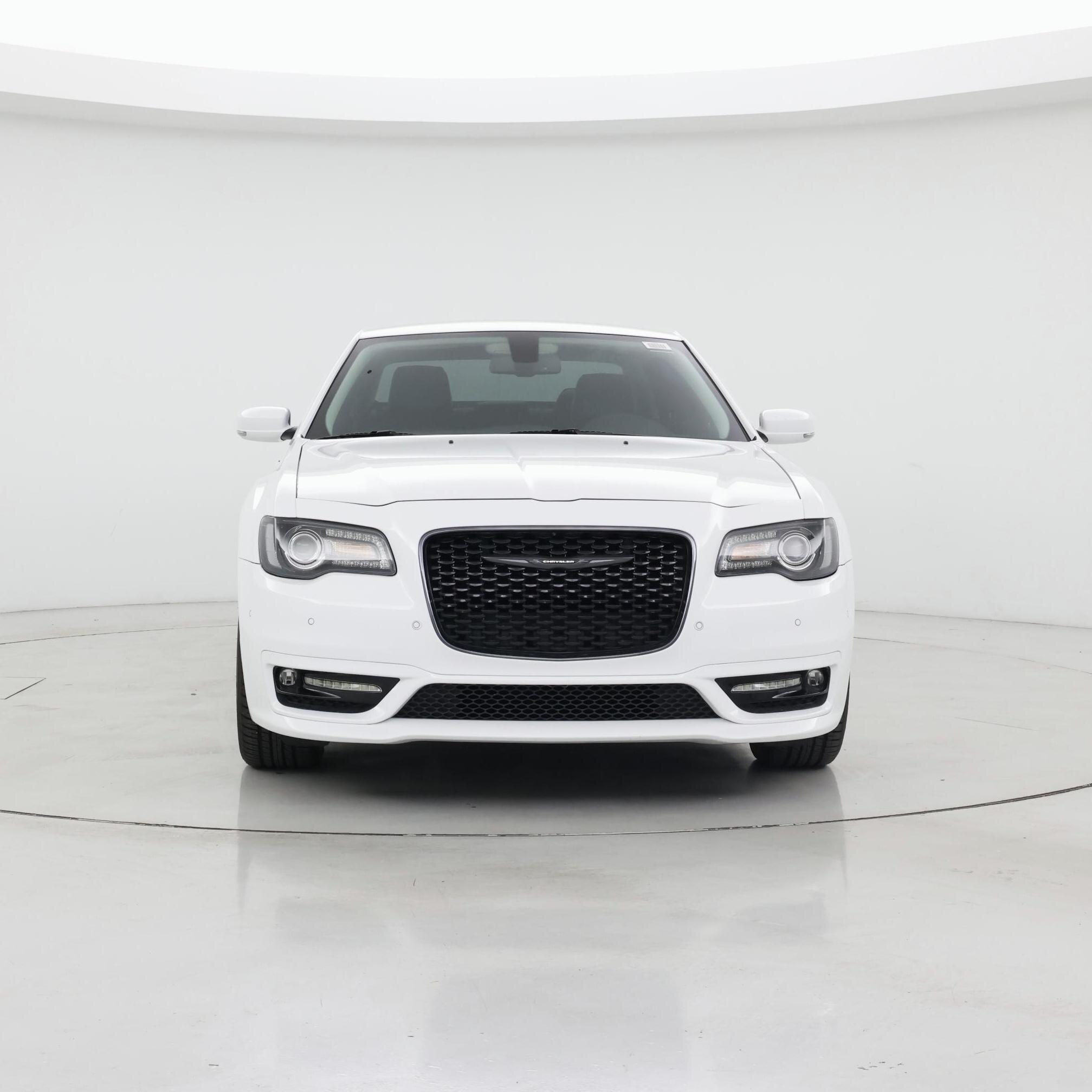 Thumbnail: 2023 Chrysler 300 - 5