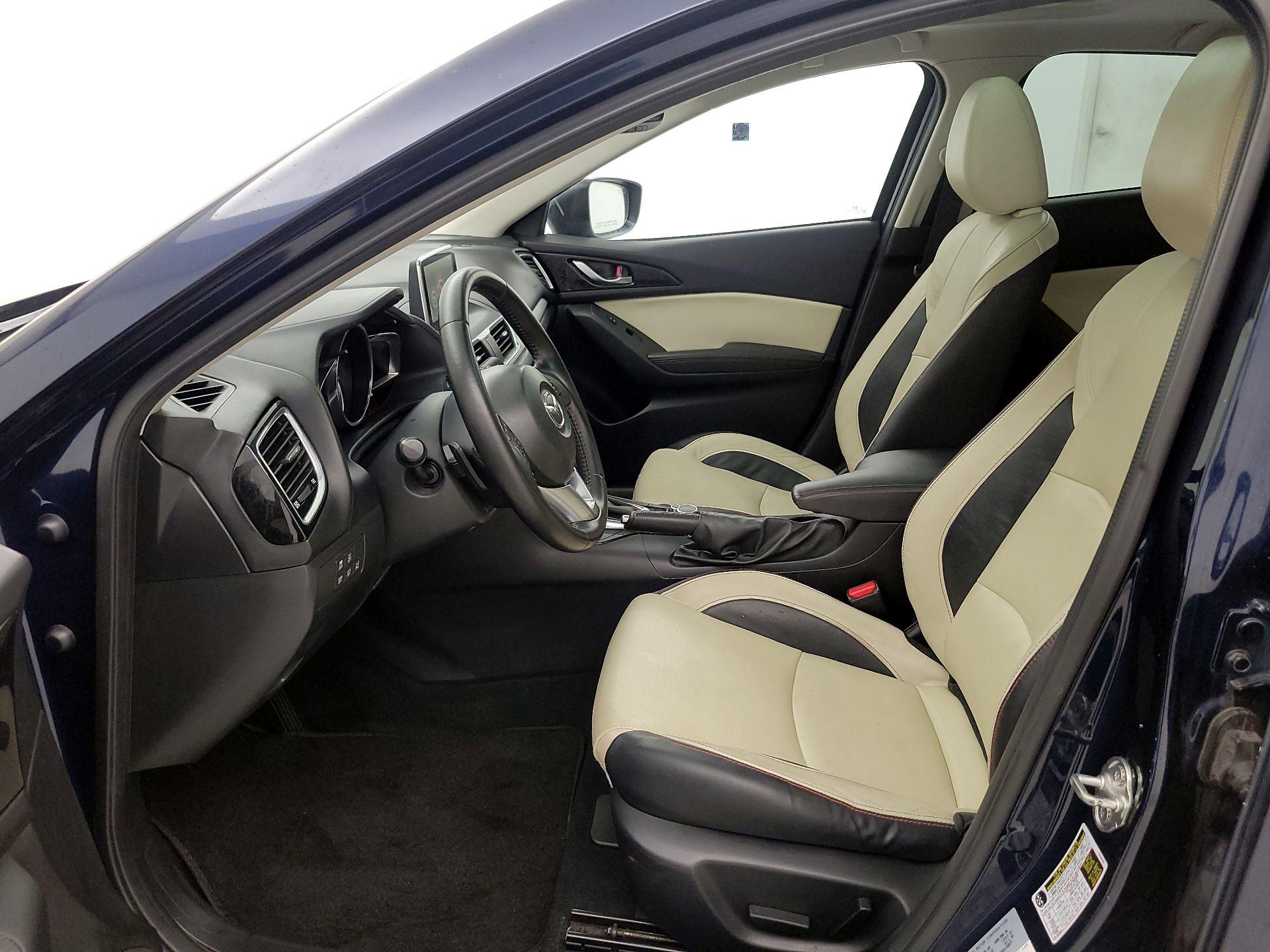 Thumbnail: 2016 Mazda Mazda3 - 11