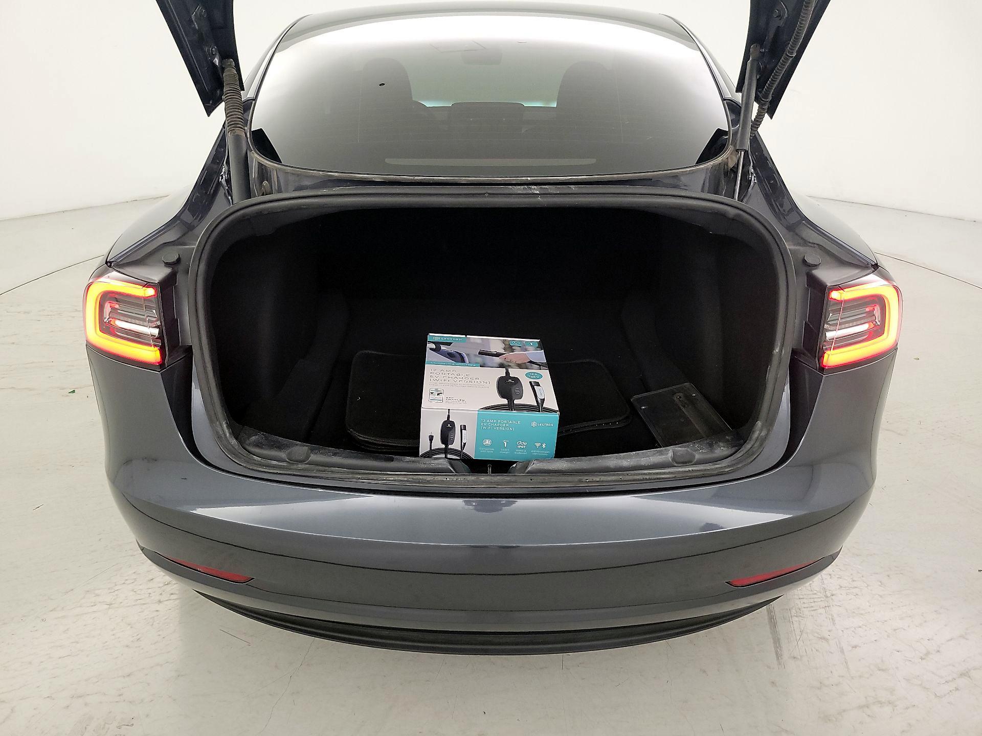 Thumbnail: 2023 Tesla Model 3 - 20