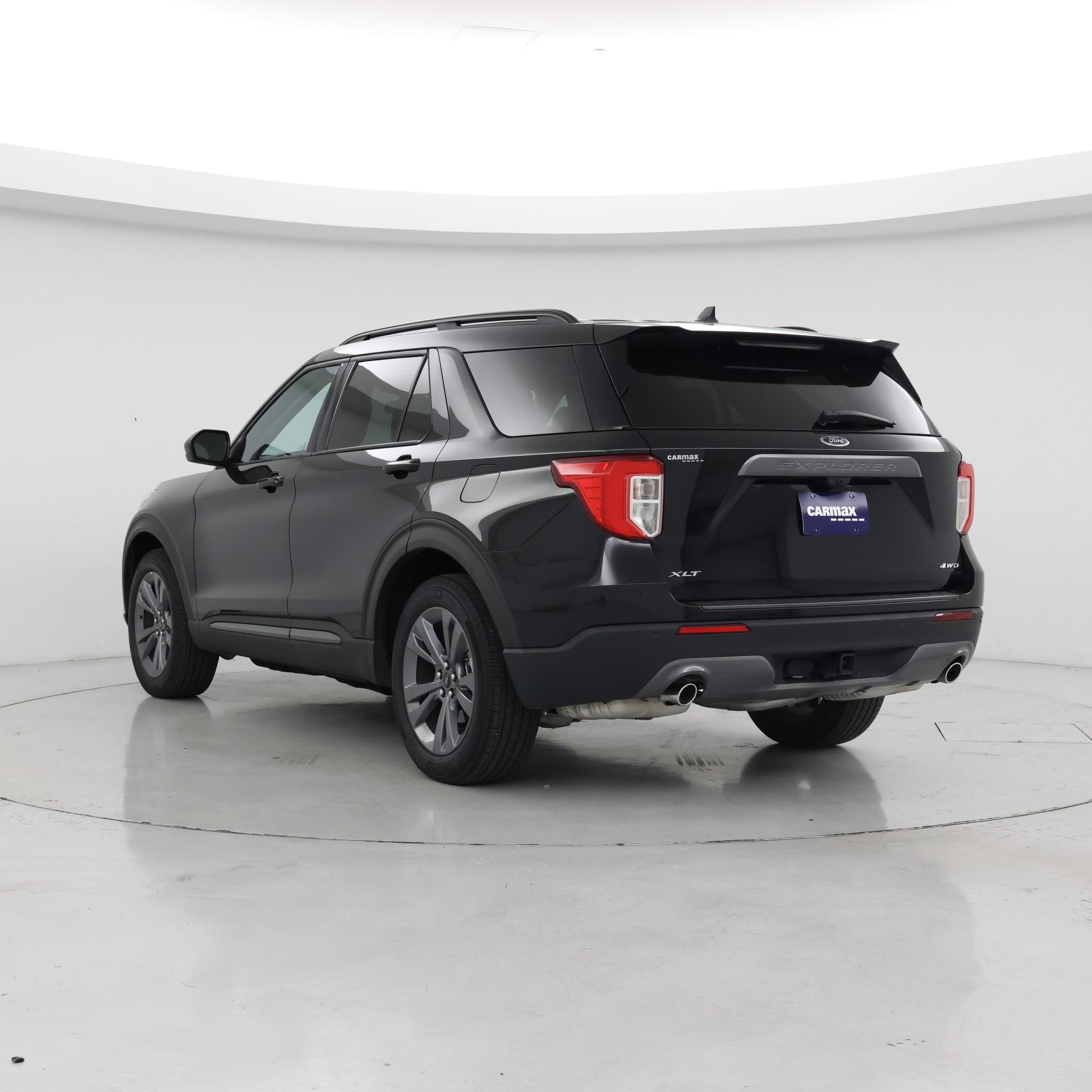 Thumbnail: 2022 Ford Explorer - 2