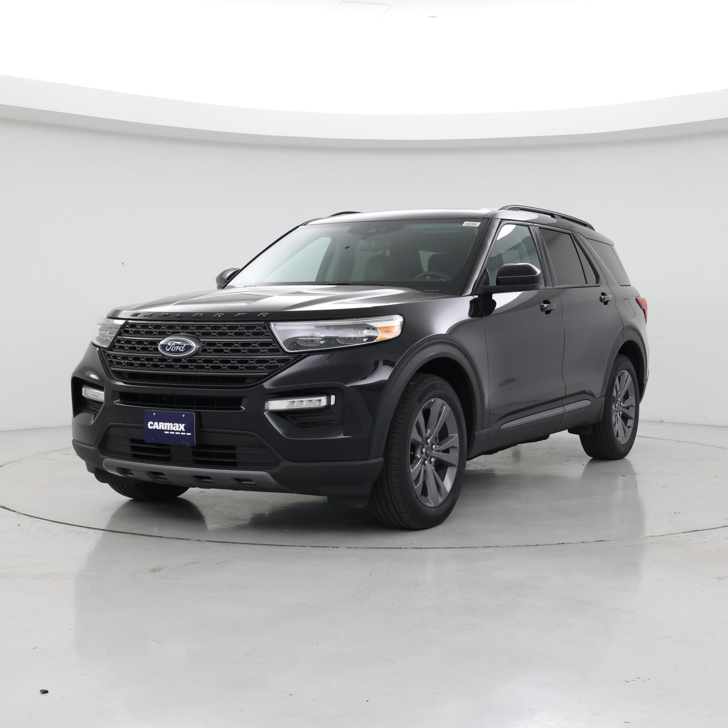 Thumbnail: 2022 Ford Explorer - 4