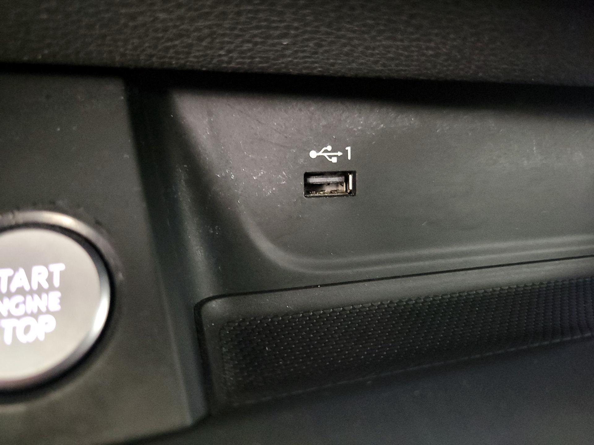 Thumbnail: 2019 Audi A4 - 18