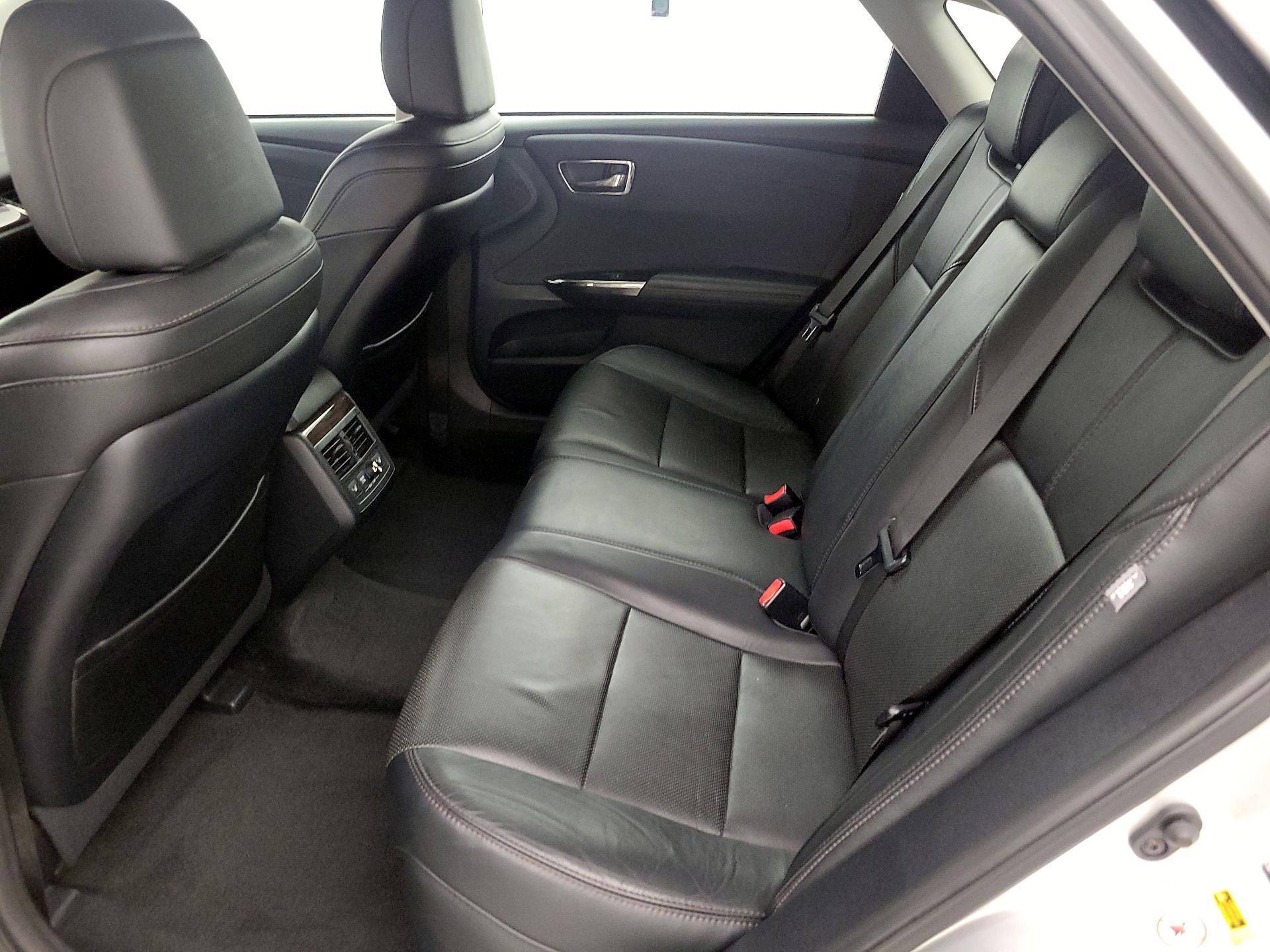 Thumbnail: 2013 Toyota Avalon - 20