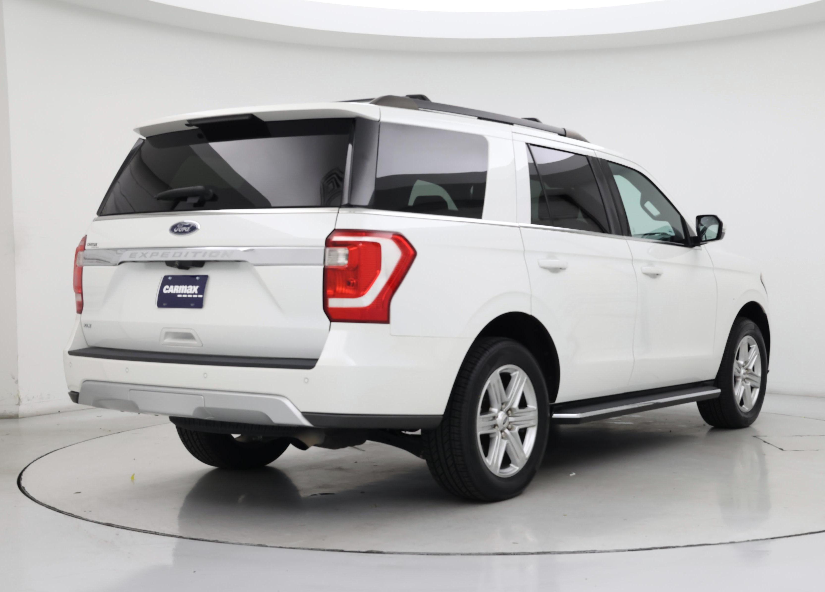 Thumbnail: 2020 Ford Expedition - 8