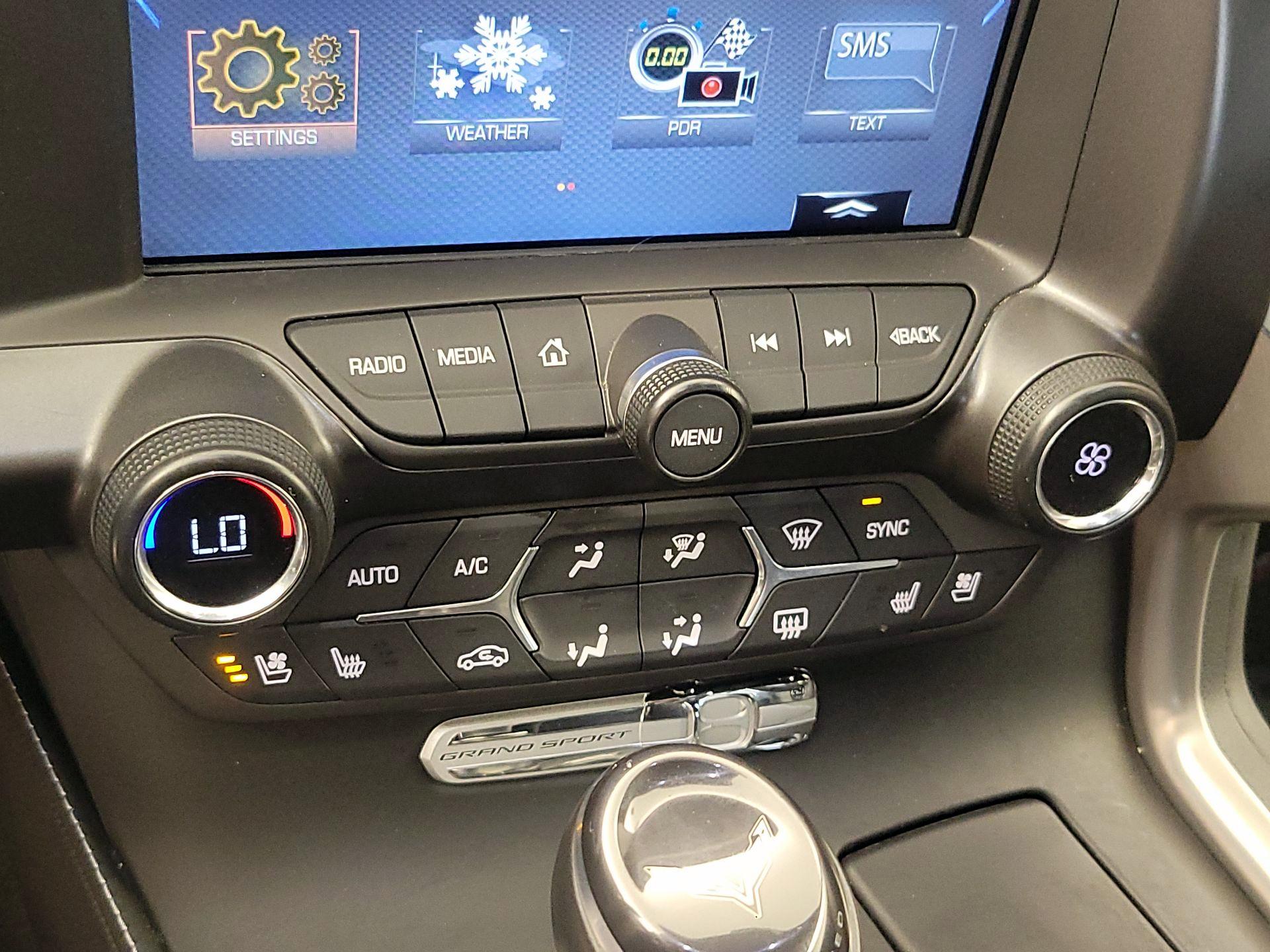 Thumbnail: 2019 Chevrolet Corvette - 17