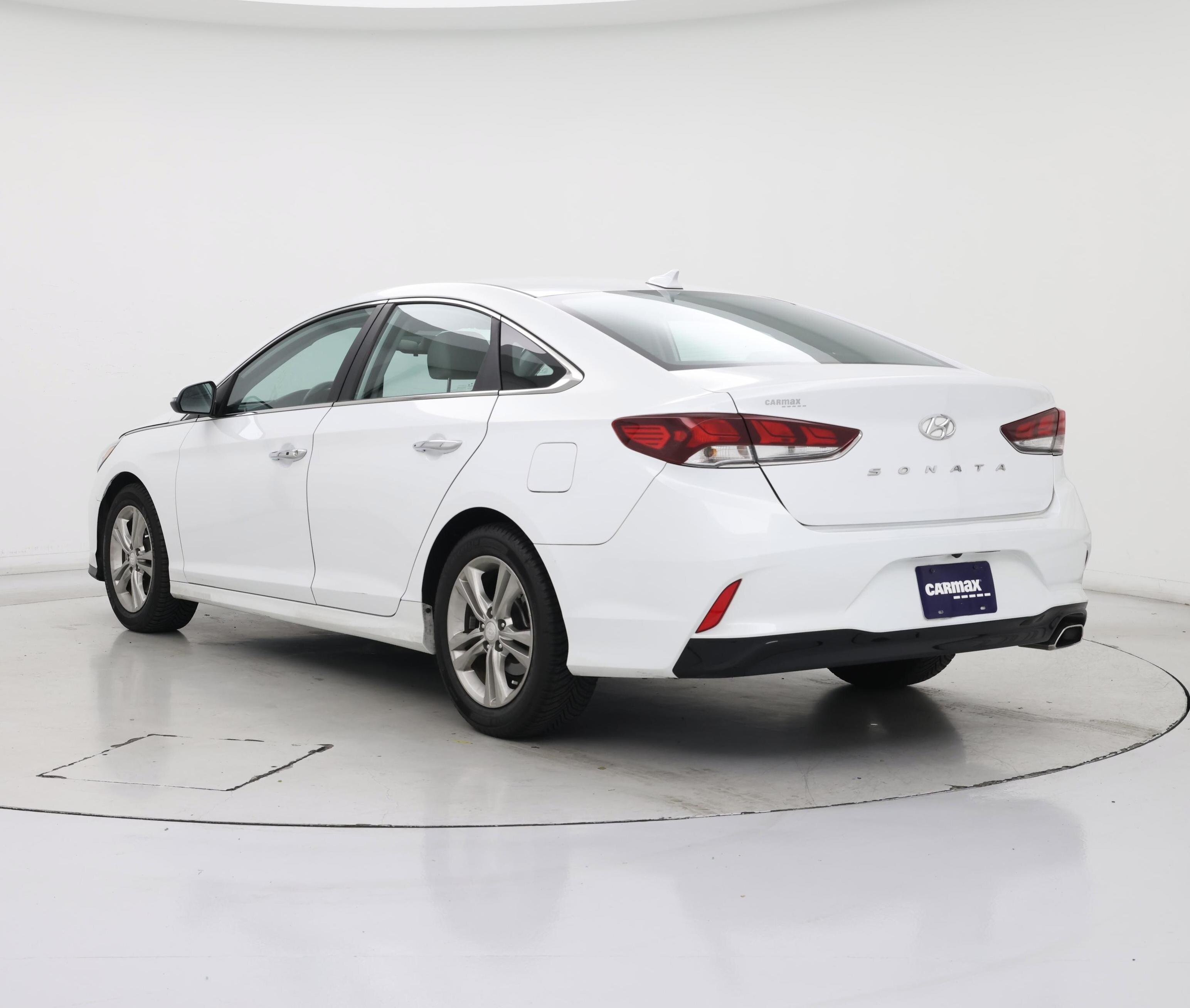 Thumbnail: 2018 Hyundai Sonata - 2