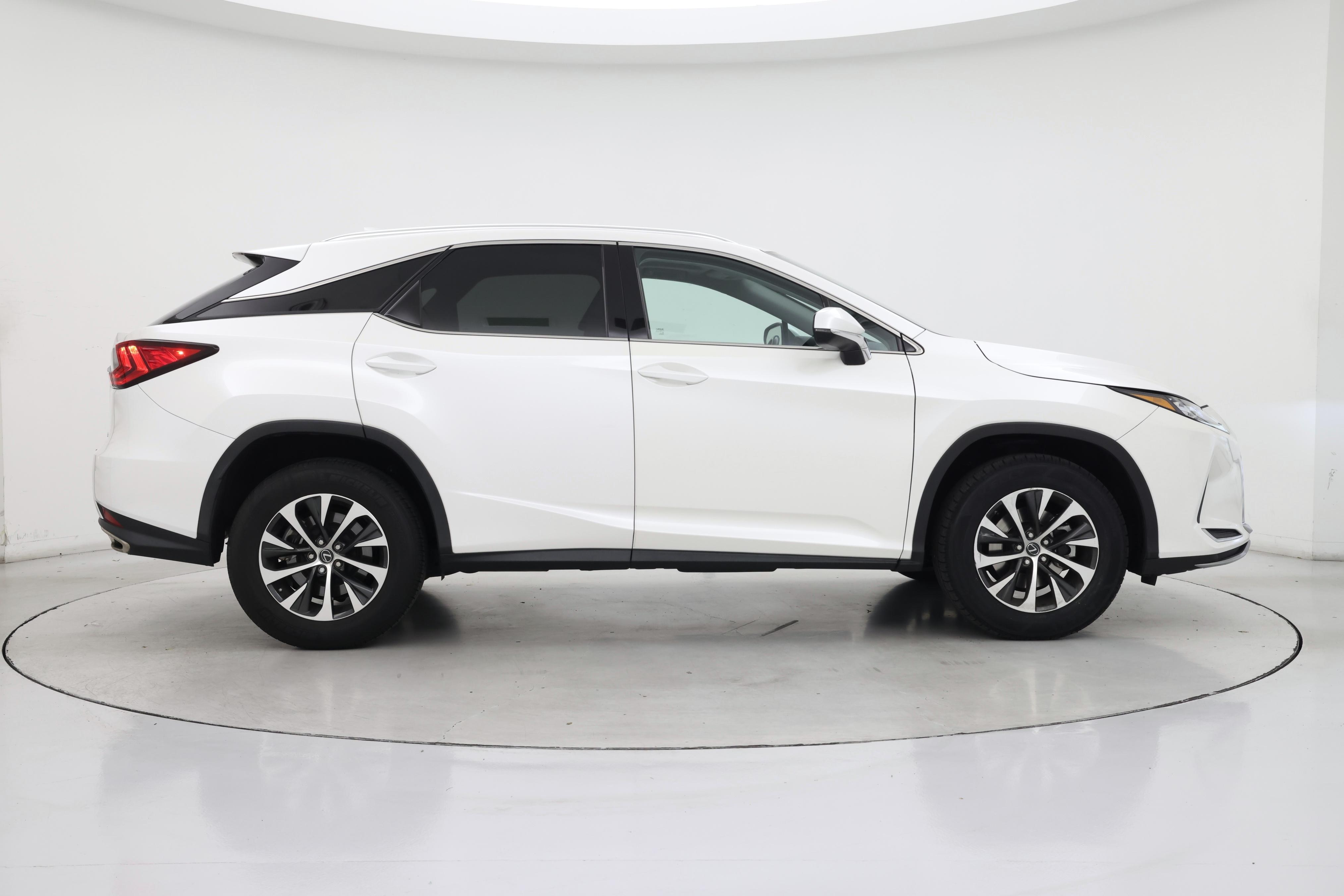 Thumbnail: 2020 Lexus RX - 7