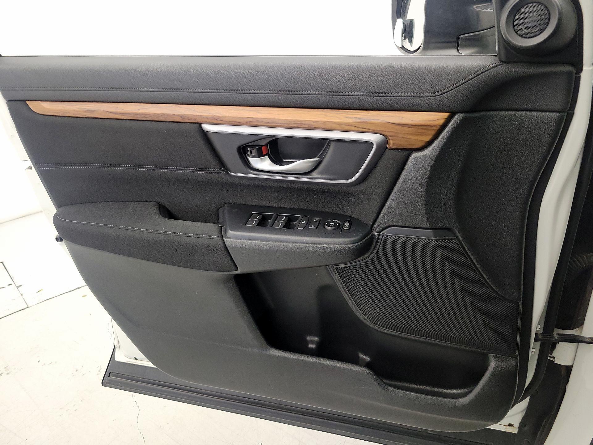 Thumbnail: 2017 Honda CR-V - 12