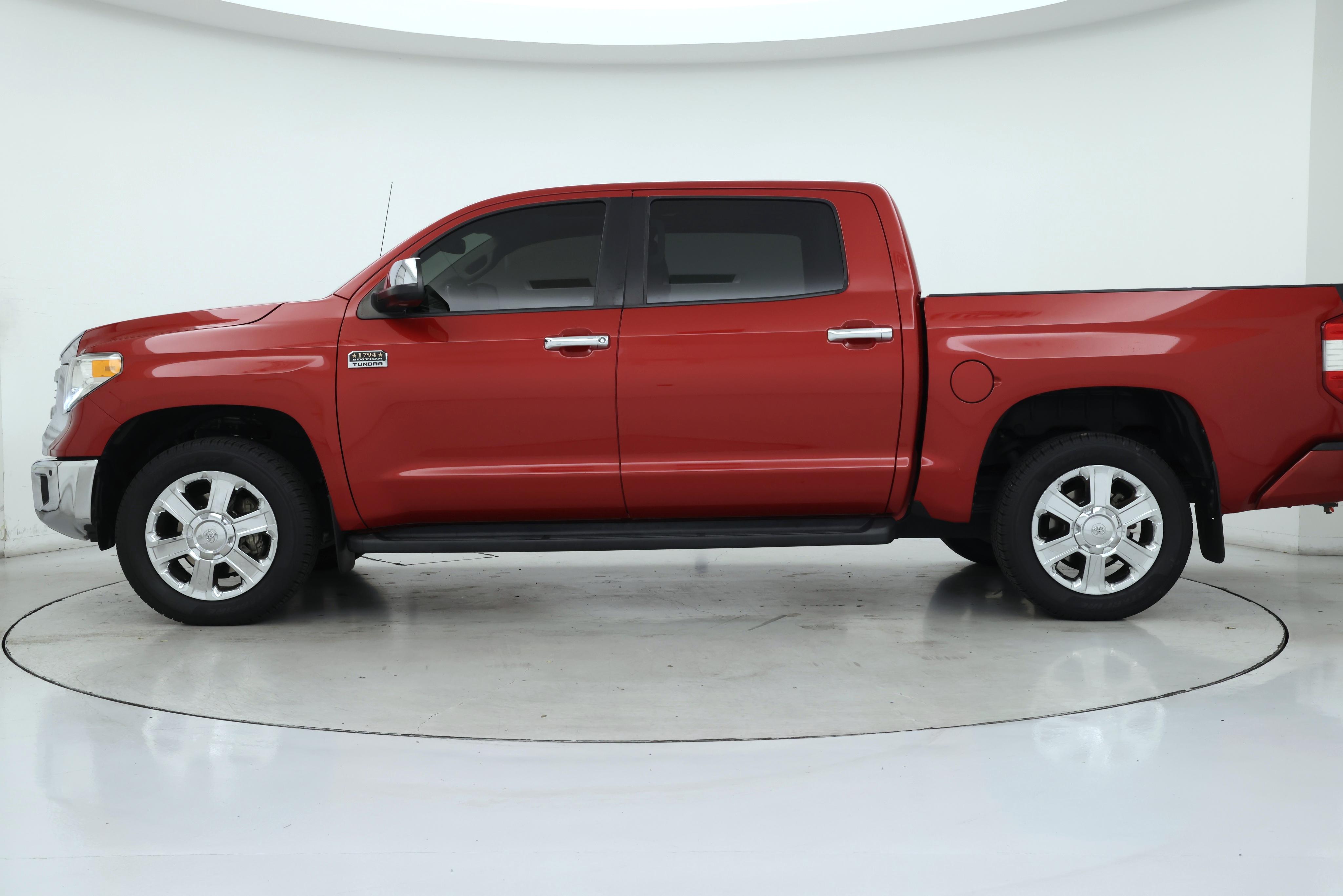 Thumbnail: 2014 Toyota Tundra - 3