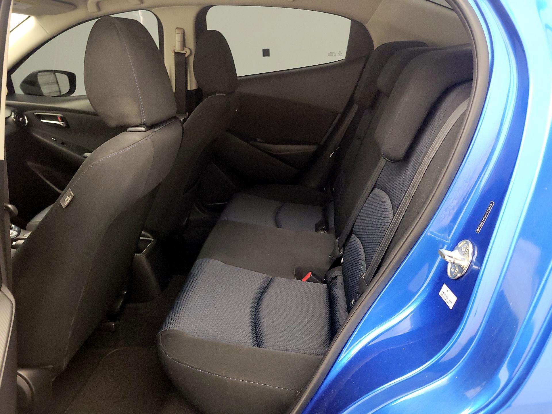 Thumbnail: 2017 Toyota Yaris iA - 20