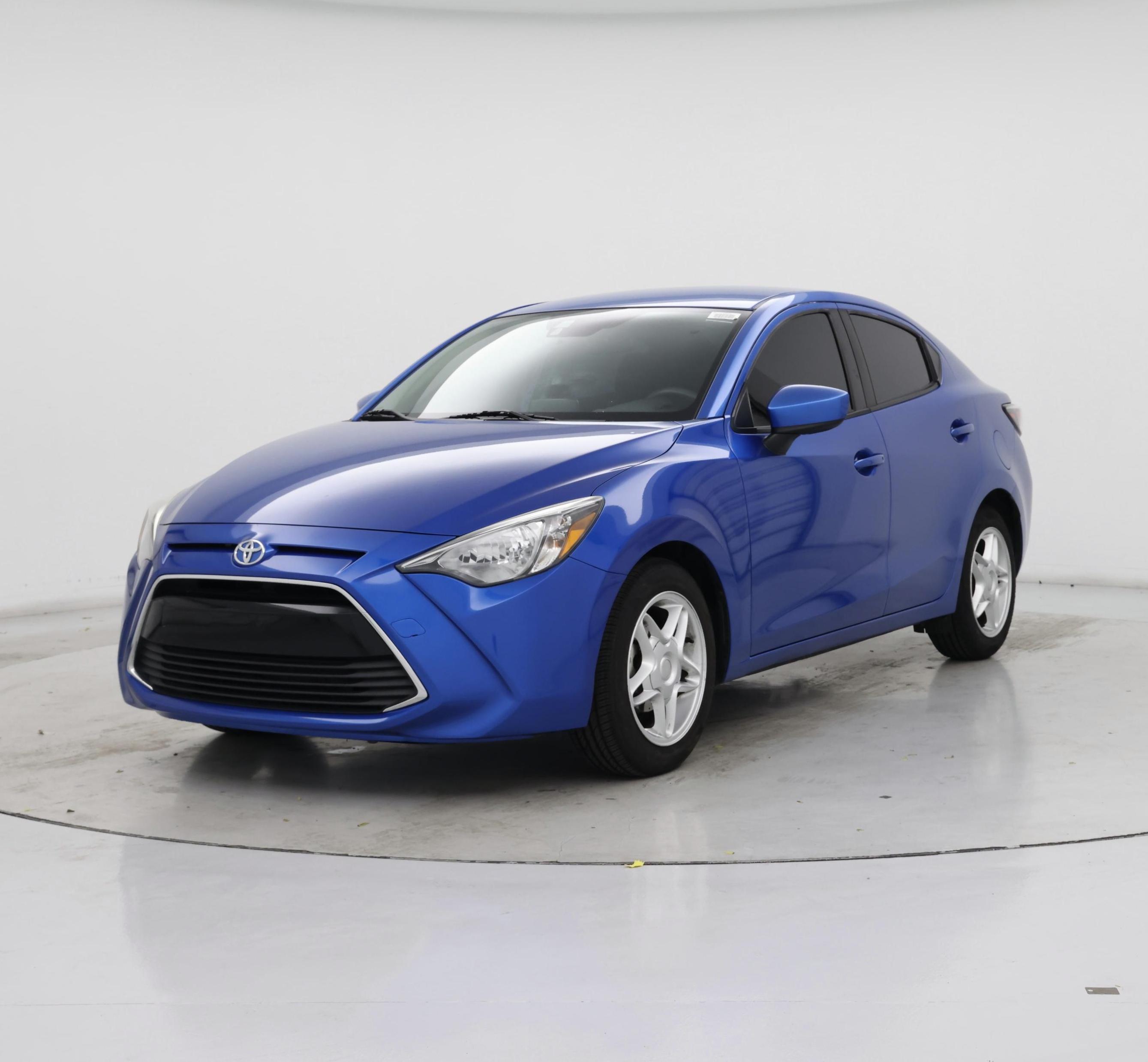 Thumbnail: 2017 Toyota Yaris iA - 4