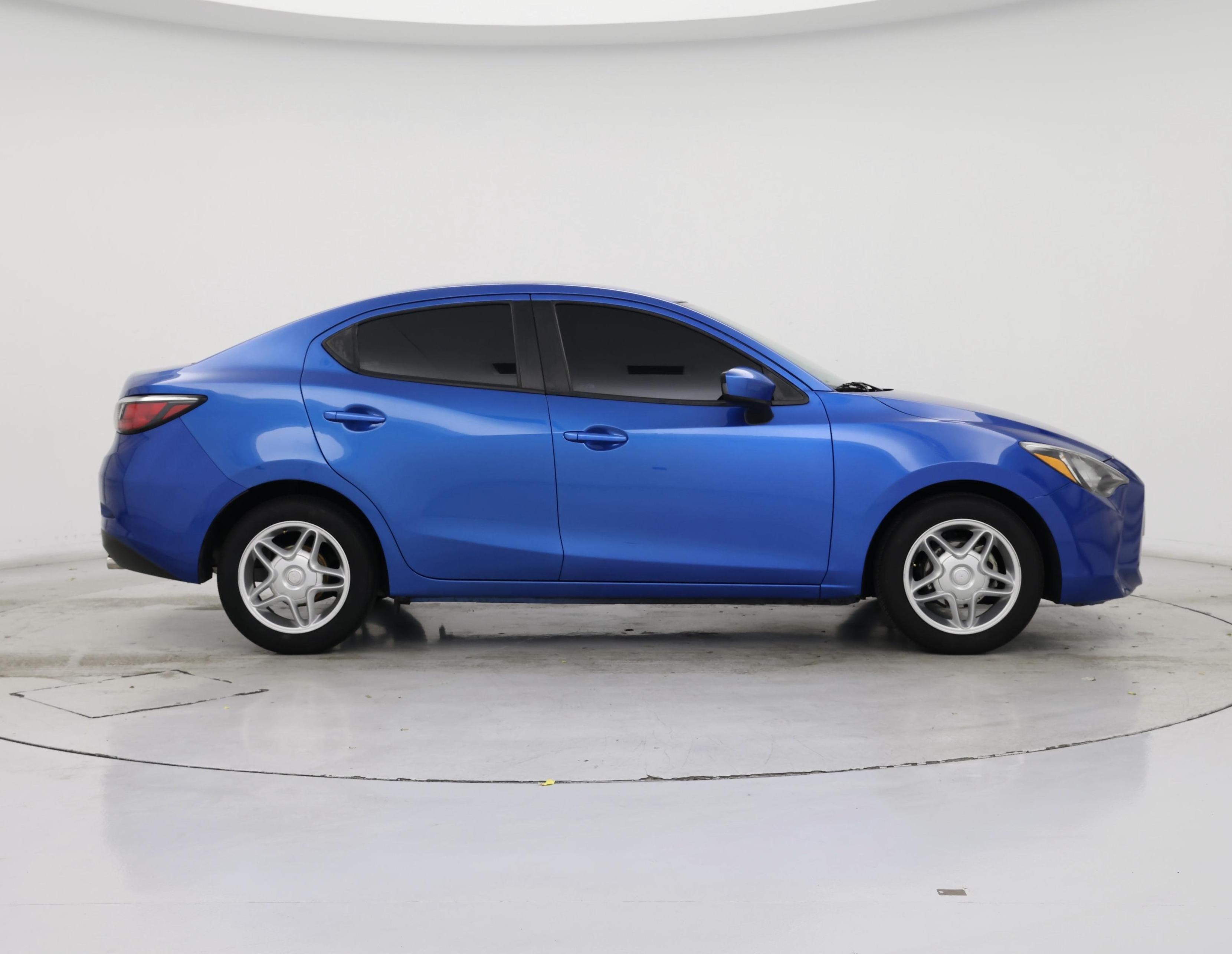 Thumbnail: 2017 Toyota Yaris iA - 7