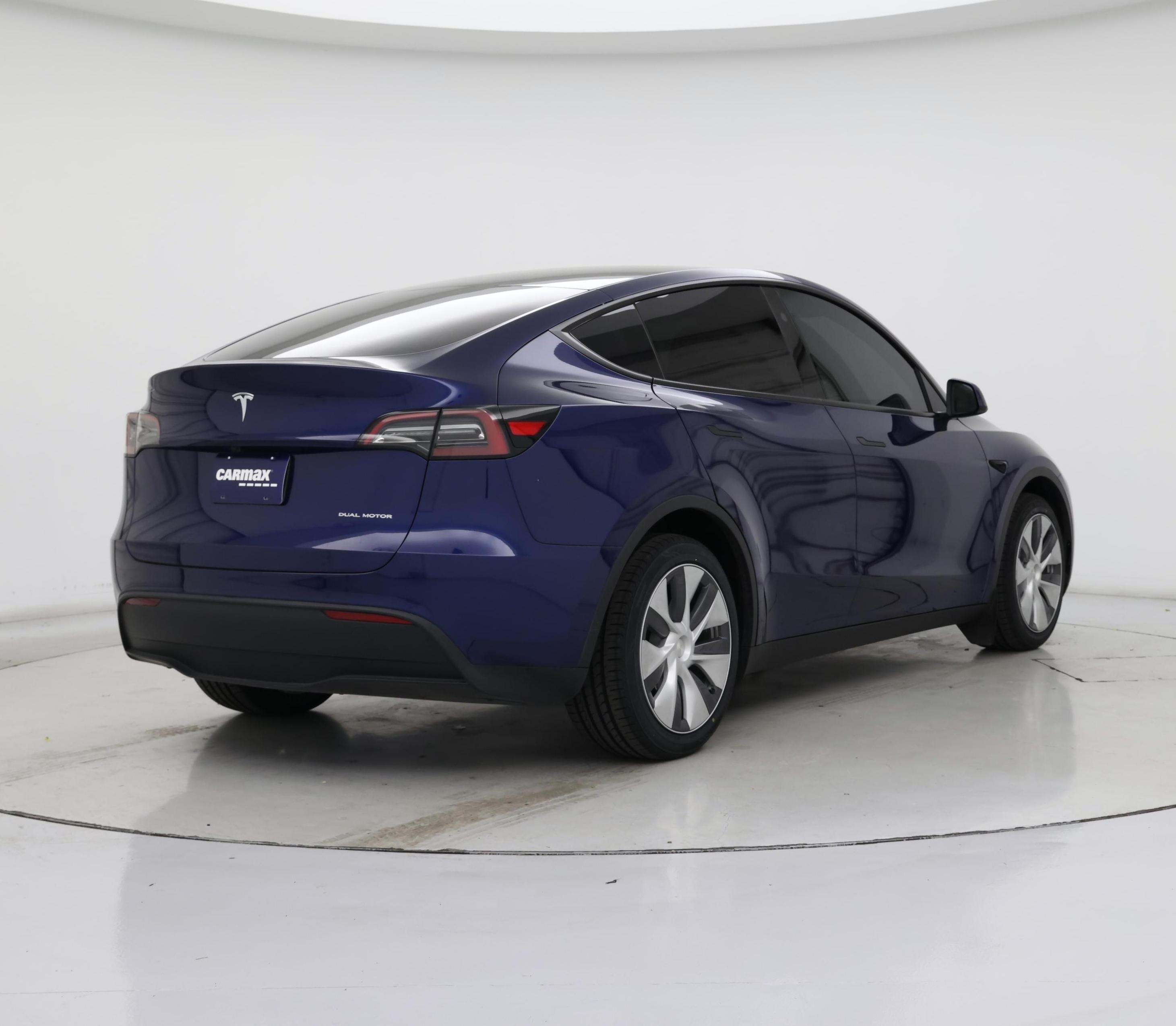 Thumbnail: 2024 Tesla Model Y - 8