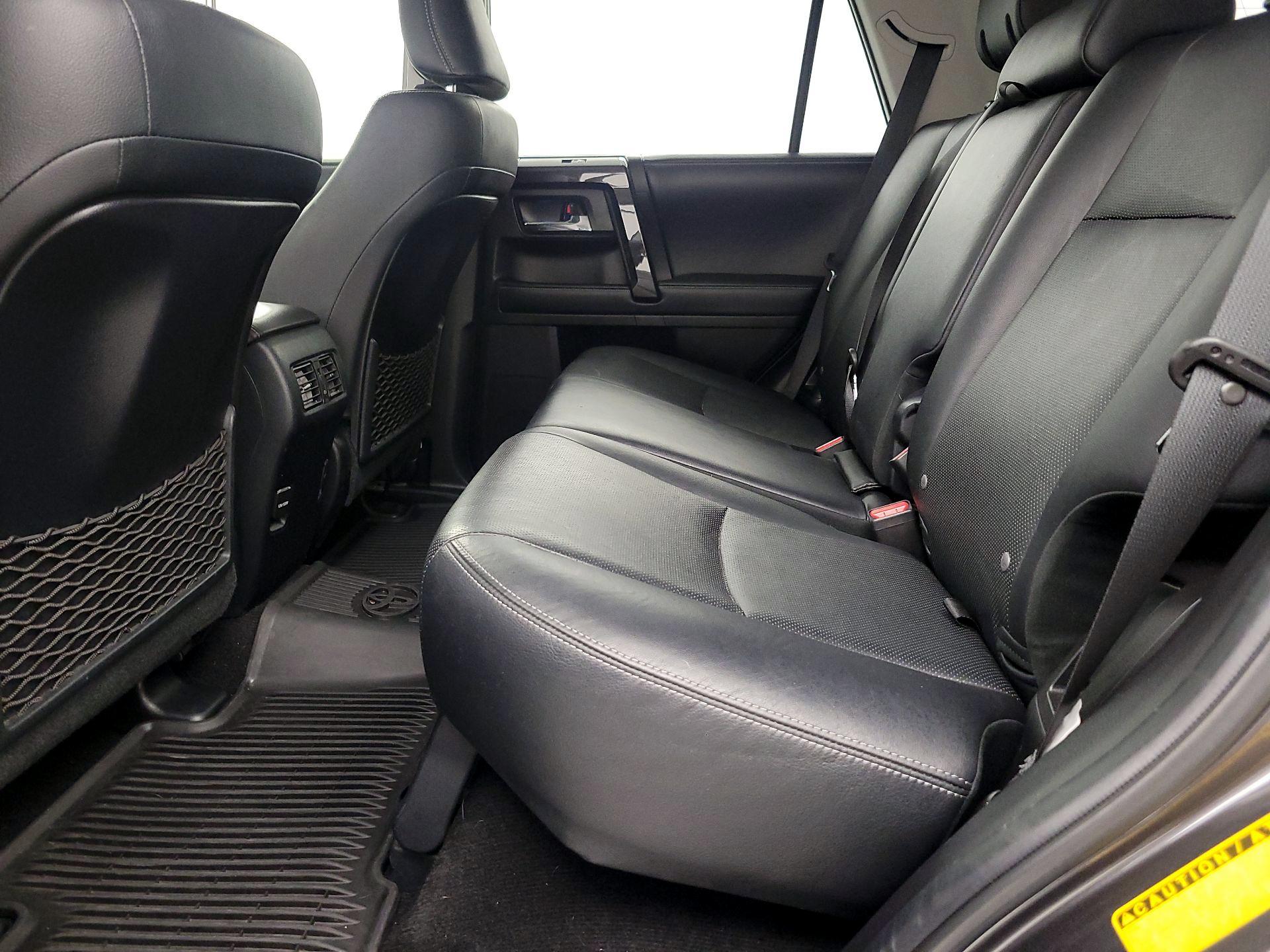 Thumbnail: 2019 Toyota 4Runner - 20
