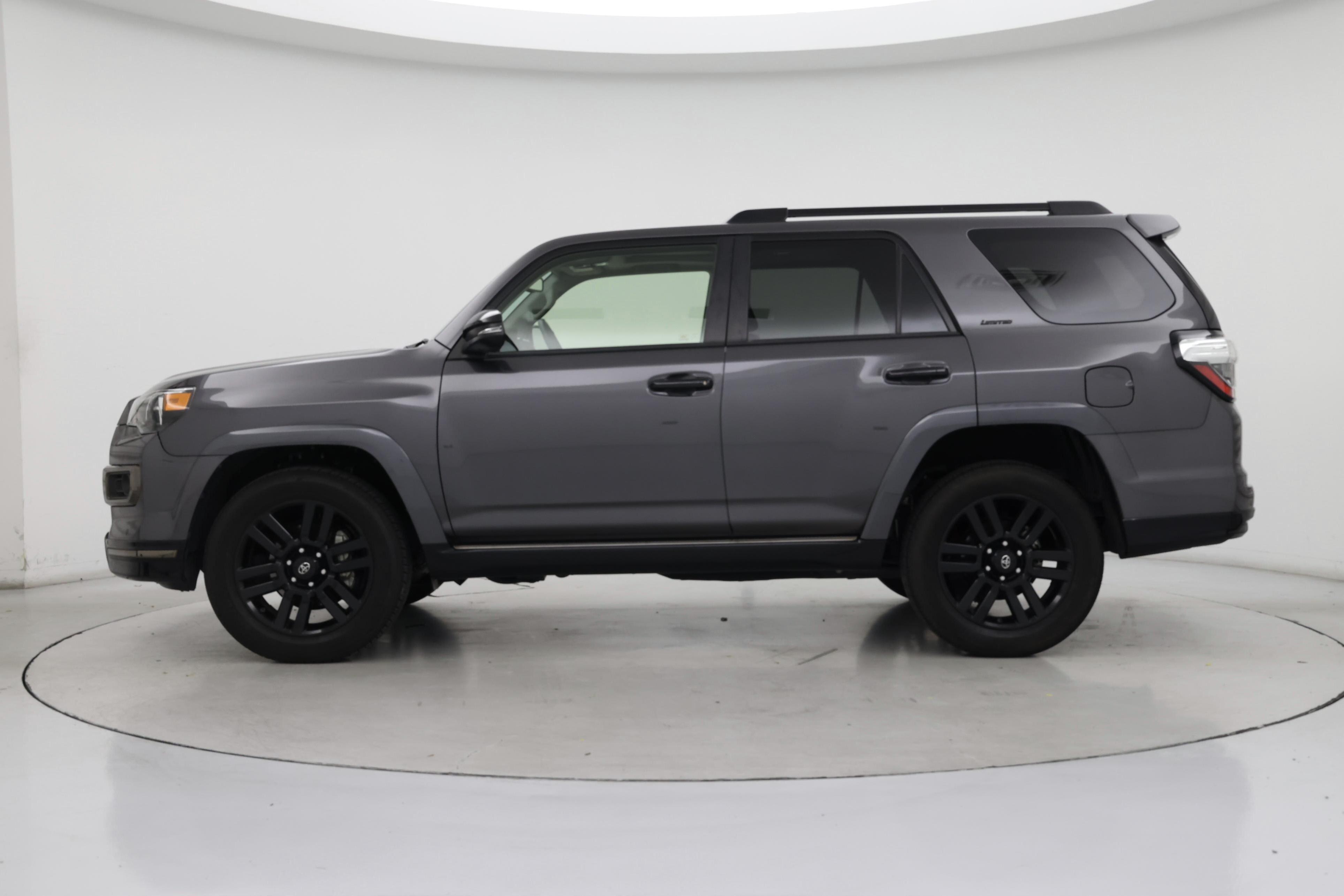 Thumbnail: 2019 Toyota 4Runner - 3