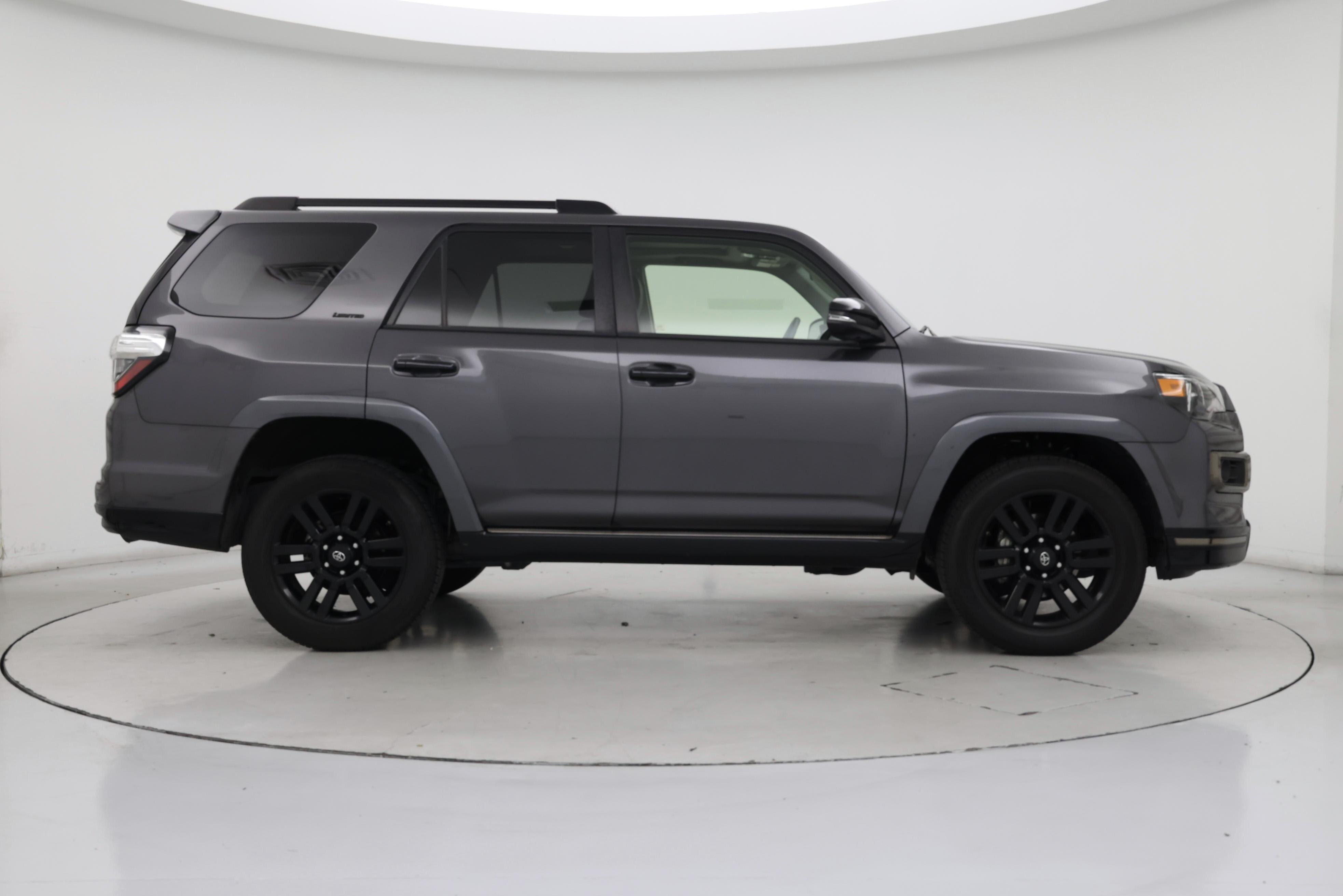 Thumbnail: 2019 Toyota 4Runner - 7