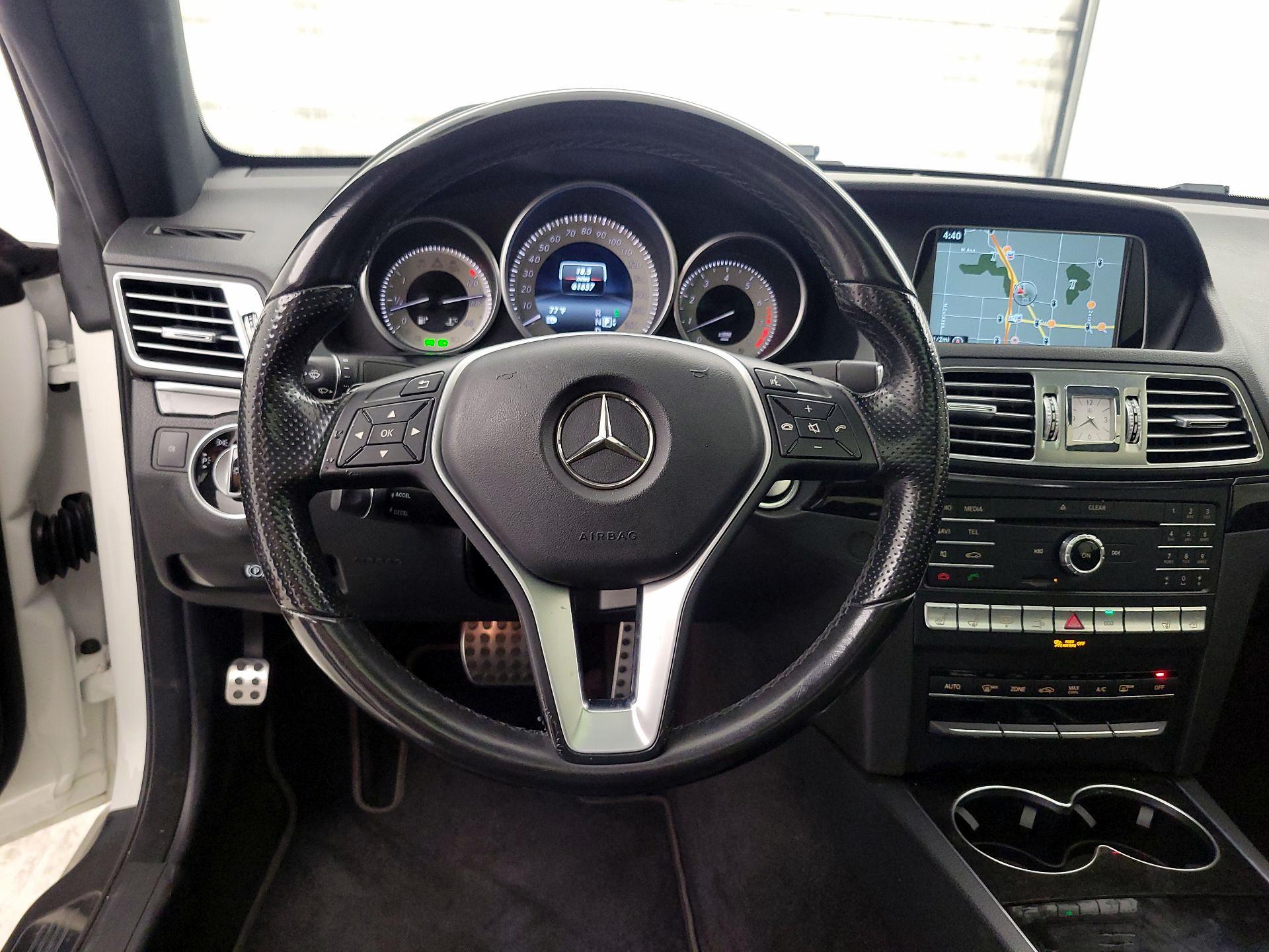 Thumbnail: 2016 Mercedes-Benz E-Class - 10