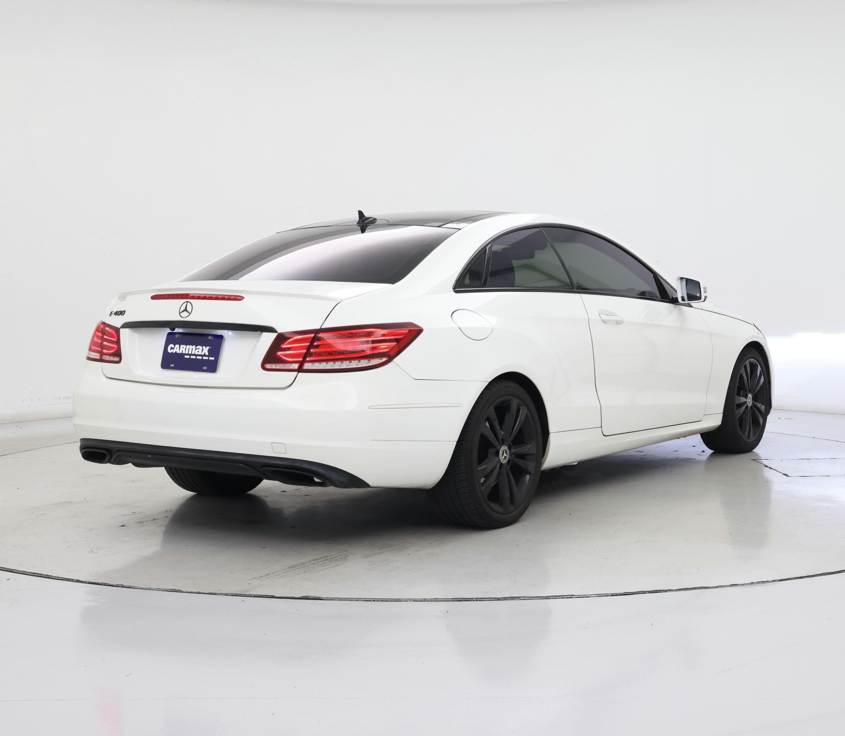 Thumbnail: 2016 Mercedes-Benz E-Class - 8