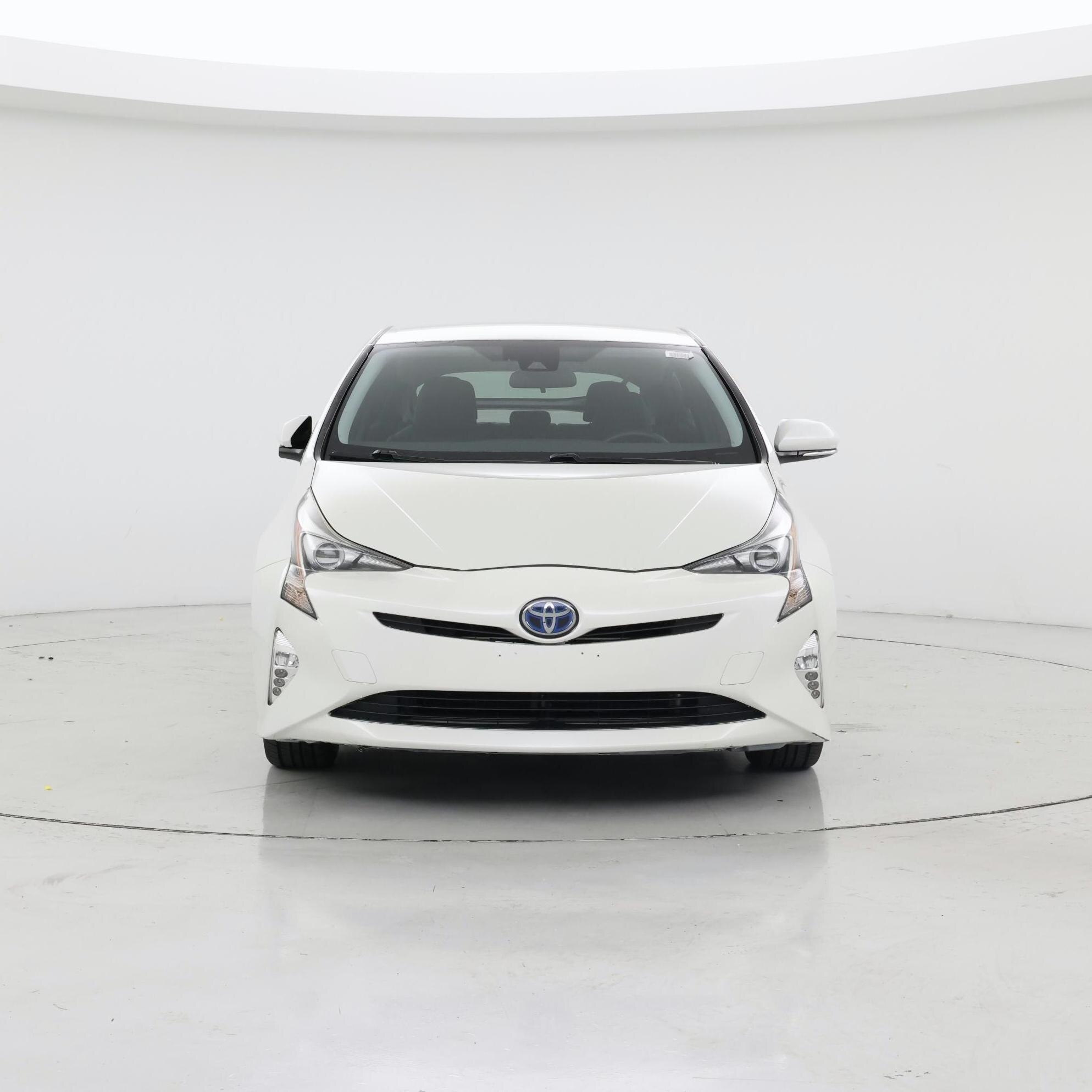 Thumbnail: 2017 Toyota Prius - 5