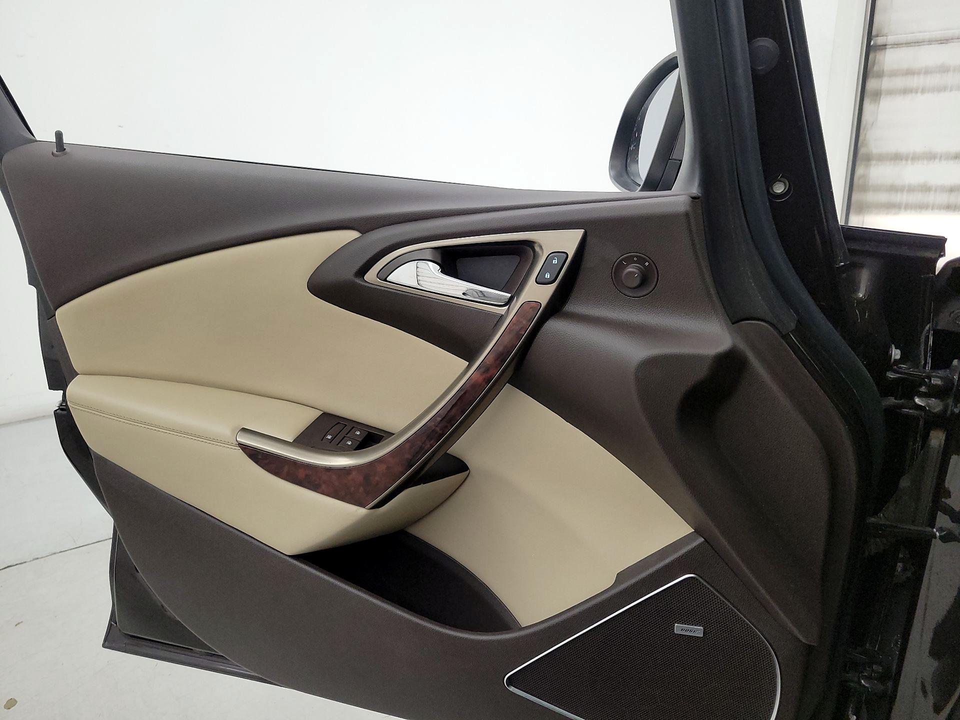 Thumbnail: 2016 Buick Verano - 12