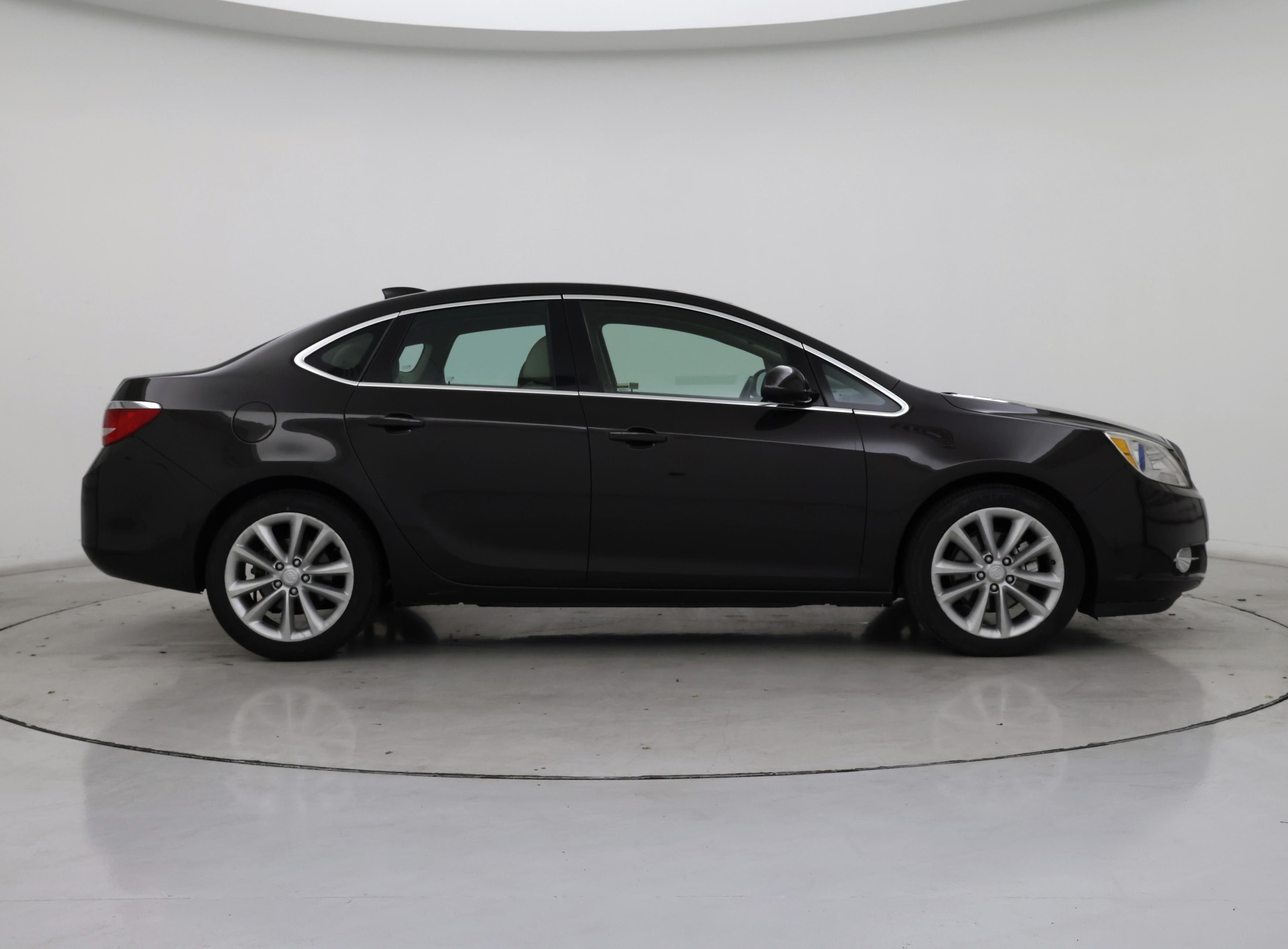 Thumbnail: 2016 Buick Verano - 7