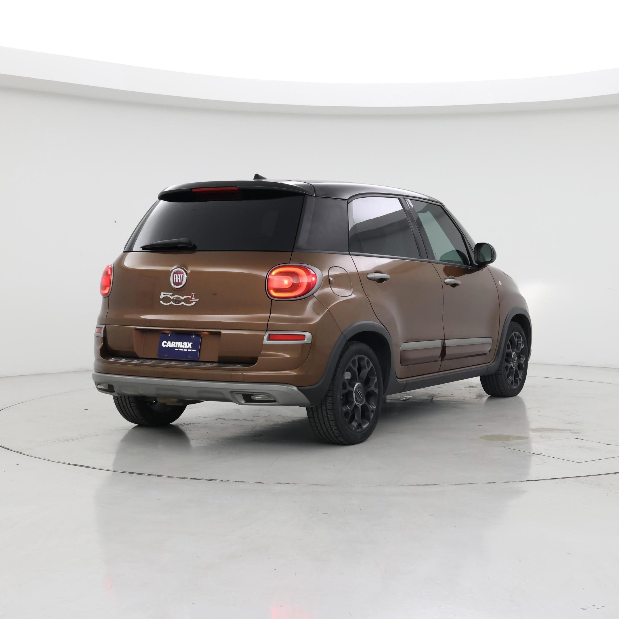 Thumbnail: 2018 Fiat 500L - 8