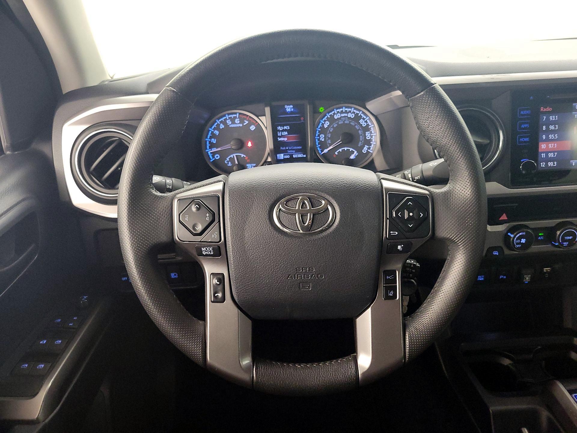 Thumbnail: 2019 Toyota Tacoma - 10