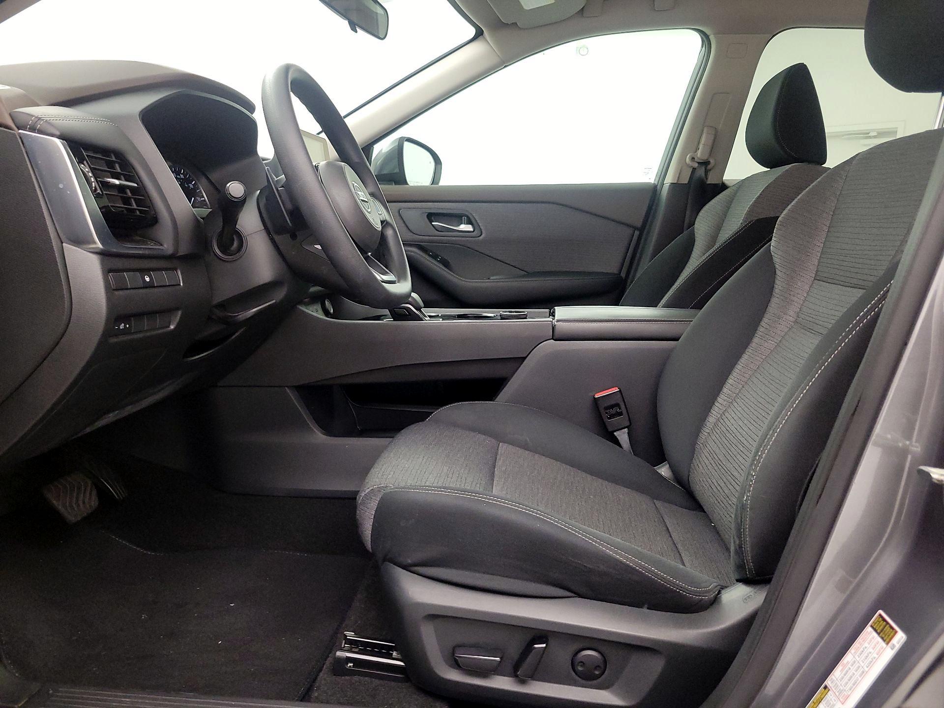 Thumbnail: 2021 Nissan Rogue - 11