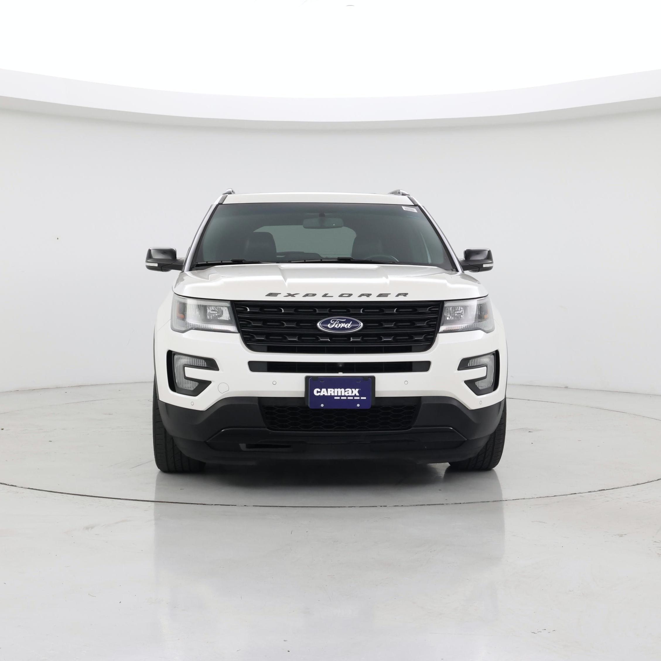 Thumbnail: 2016 Ford Explorer - 5